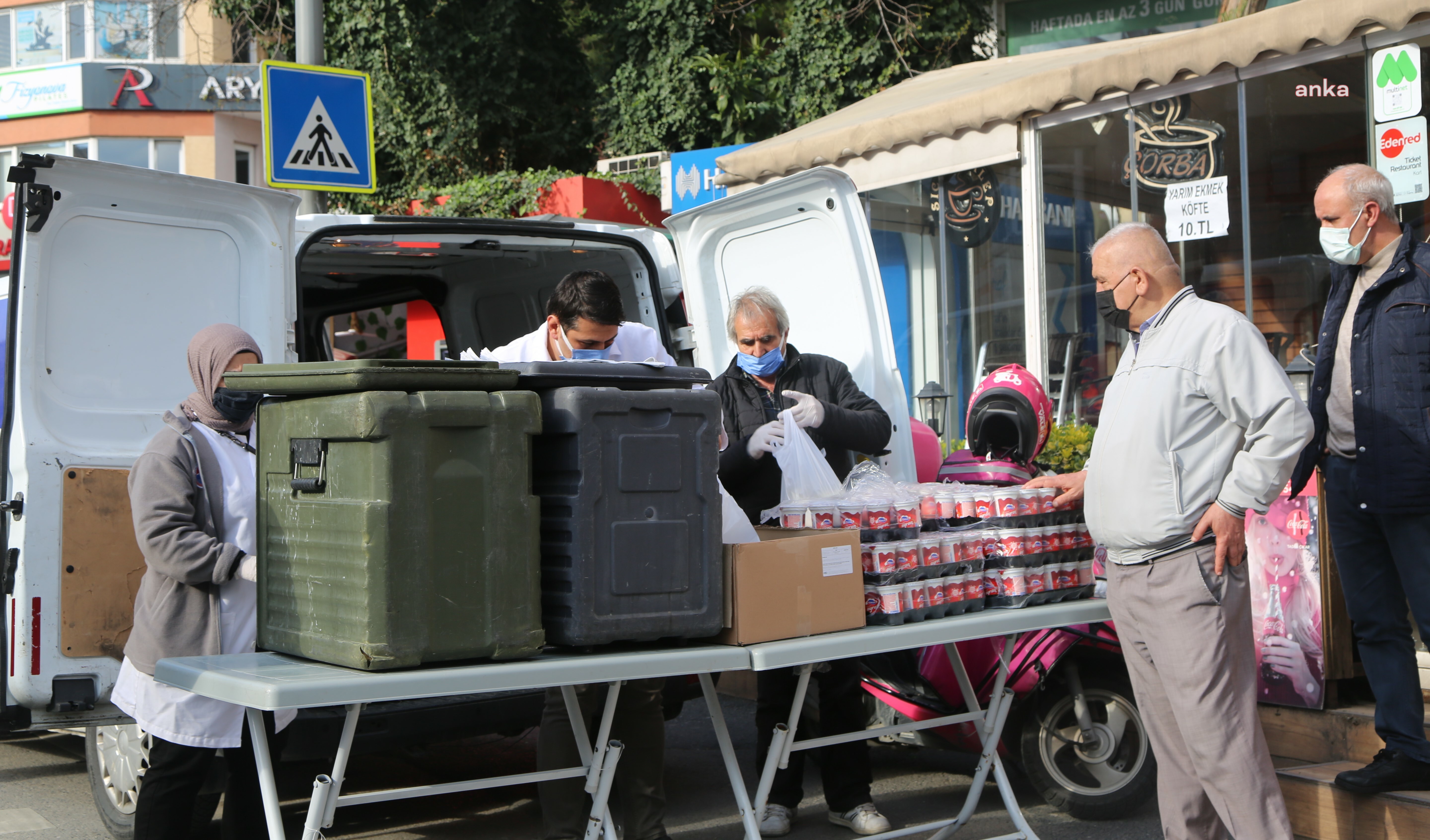 MALTEPE BELEDİYESİ'NDEN RAMAZAN’DA HER GÜN 2 BİN 500 KİŞİYE SICAK YEMEK