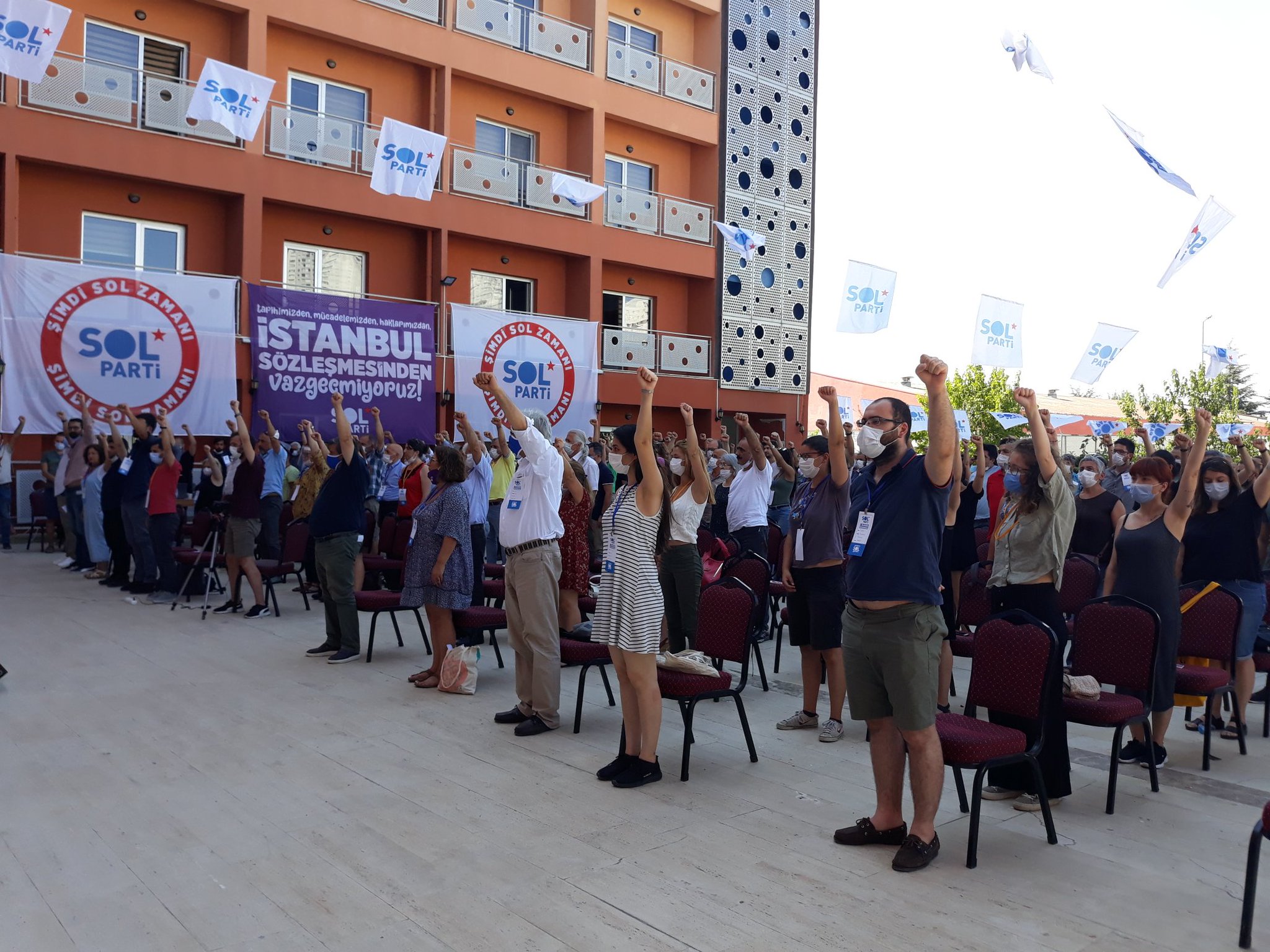 SOL PARTİ’DEN 12 MADDELİK YOL HARİTASI