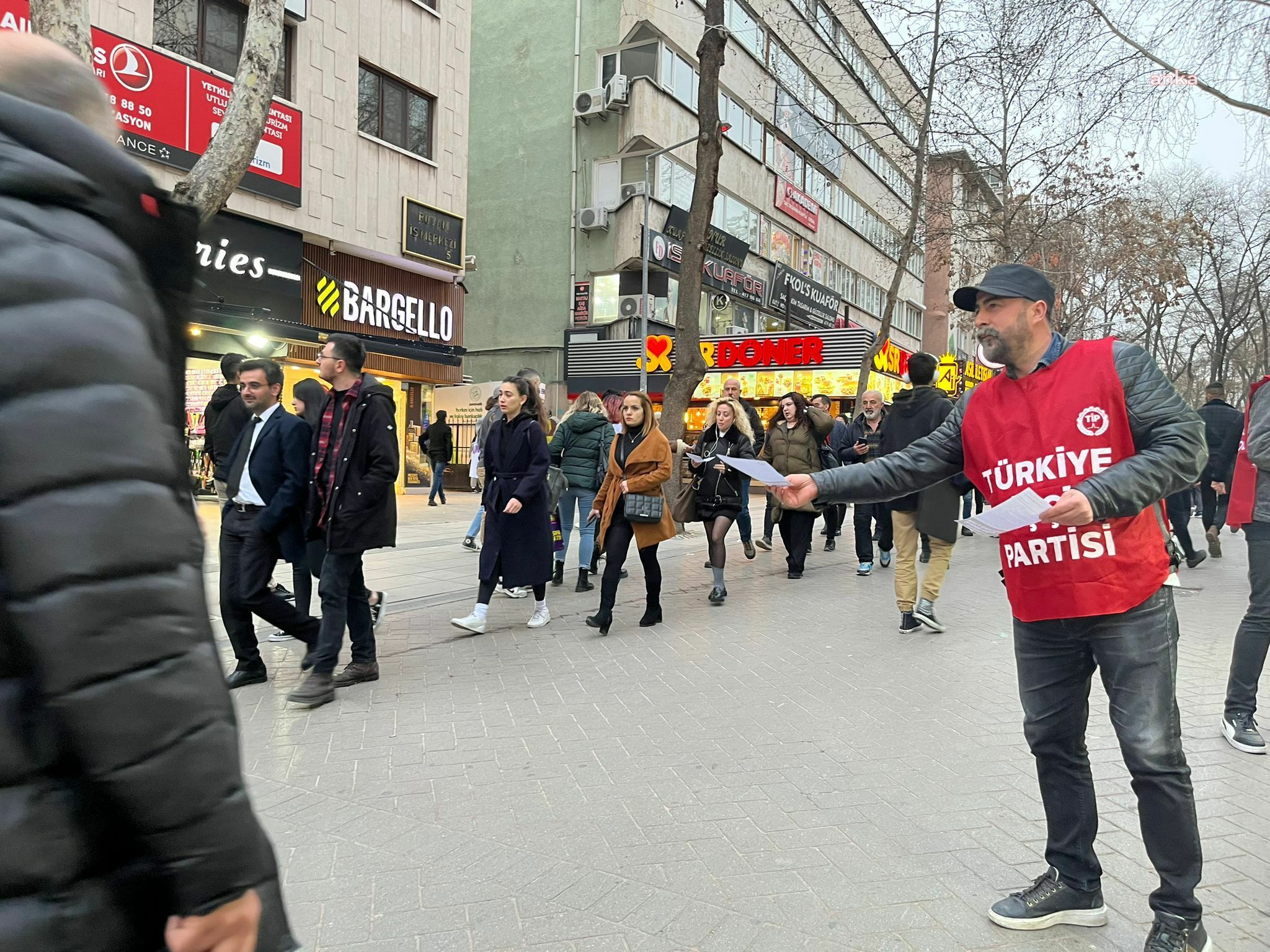 TEKEL BAYİLERİ PLATFORMU BAŞKANI ÖZGÜR AYBAŞ, TİP'TEN MİLLETVEKİLİ ADAY ADAYI OLDU