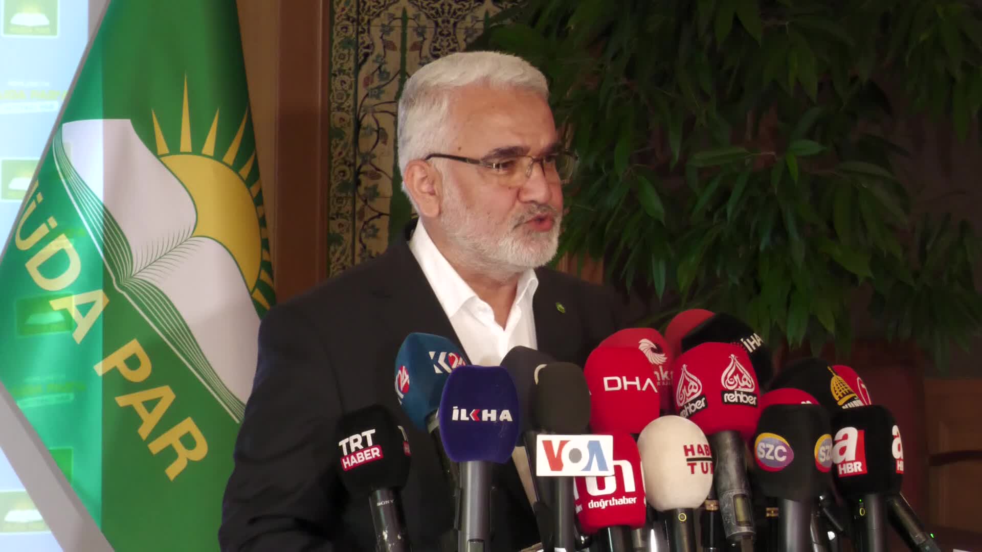 HÜDA PAR GENEL BAŞKANI ZEKERİYA YAPICIOĞLU: SEÇİME AKP LİSTELERİNDEN GİRECEĞİZ