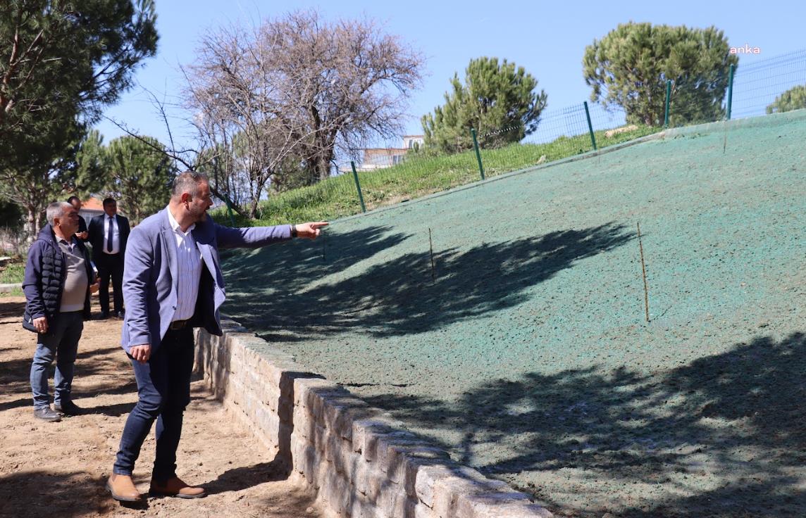 BAYRAMİÇ BELEDİYESİ, PEYZAJ ÇALIŞMALARINA HIZ VERDİ