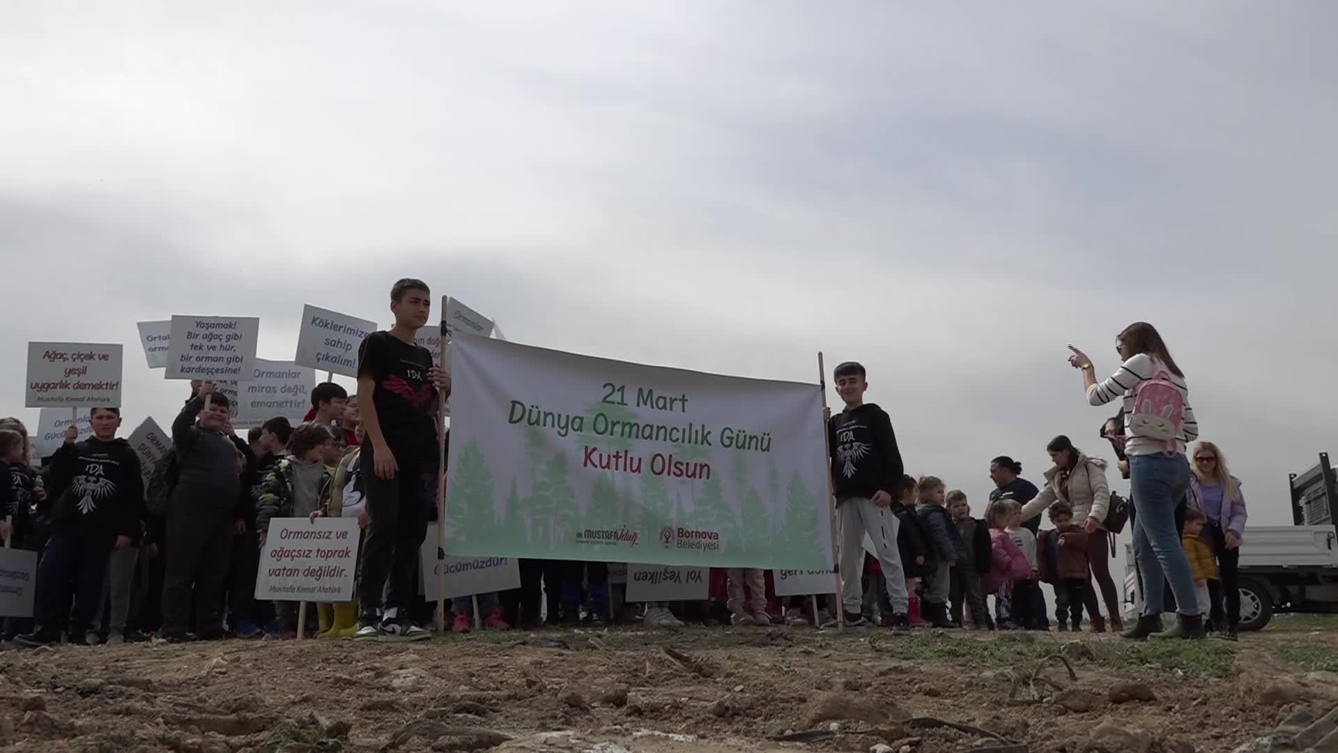 BORNOVA’DA ORMAN HAFTASI KAPSAMINDA ANLAMLI ETKİNLİK