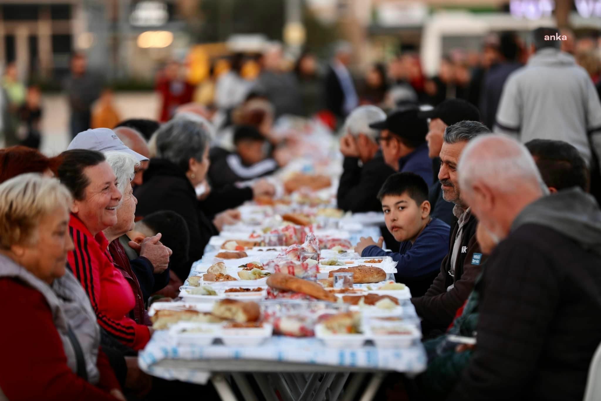DİDİM BELEDİYESİ, İLÇE HALKINI İFTAR YEMEKLERİNDE BULUŞTURUYOR