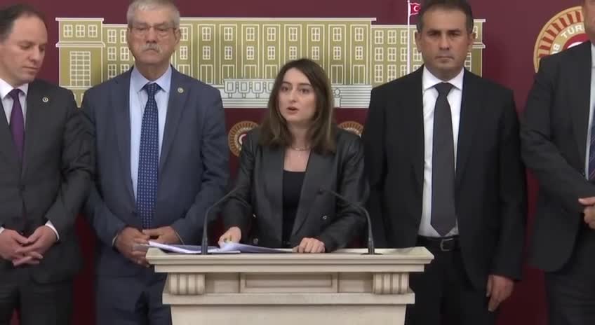 AYSU BANKOĞLU, TBMM AMASRA MADEN KAZASI ARAŞTIRMA KOMİSYONU'NUN RAPORUNU ELEŞTİRDİ: “42 MADENCİMİZİ KADER YÜZÜNDEN DEĞİL BİLİNÇLİ KAST YÜZÜNDEN KAYBETTİK”