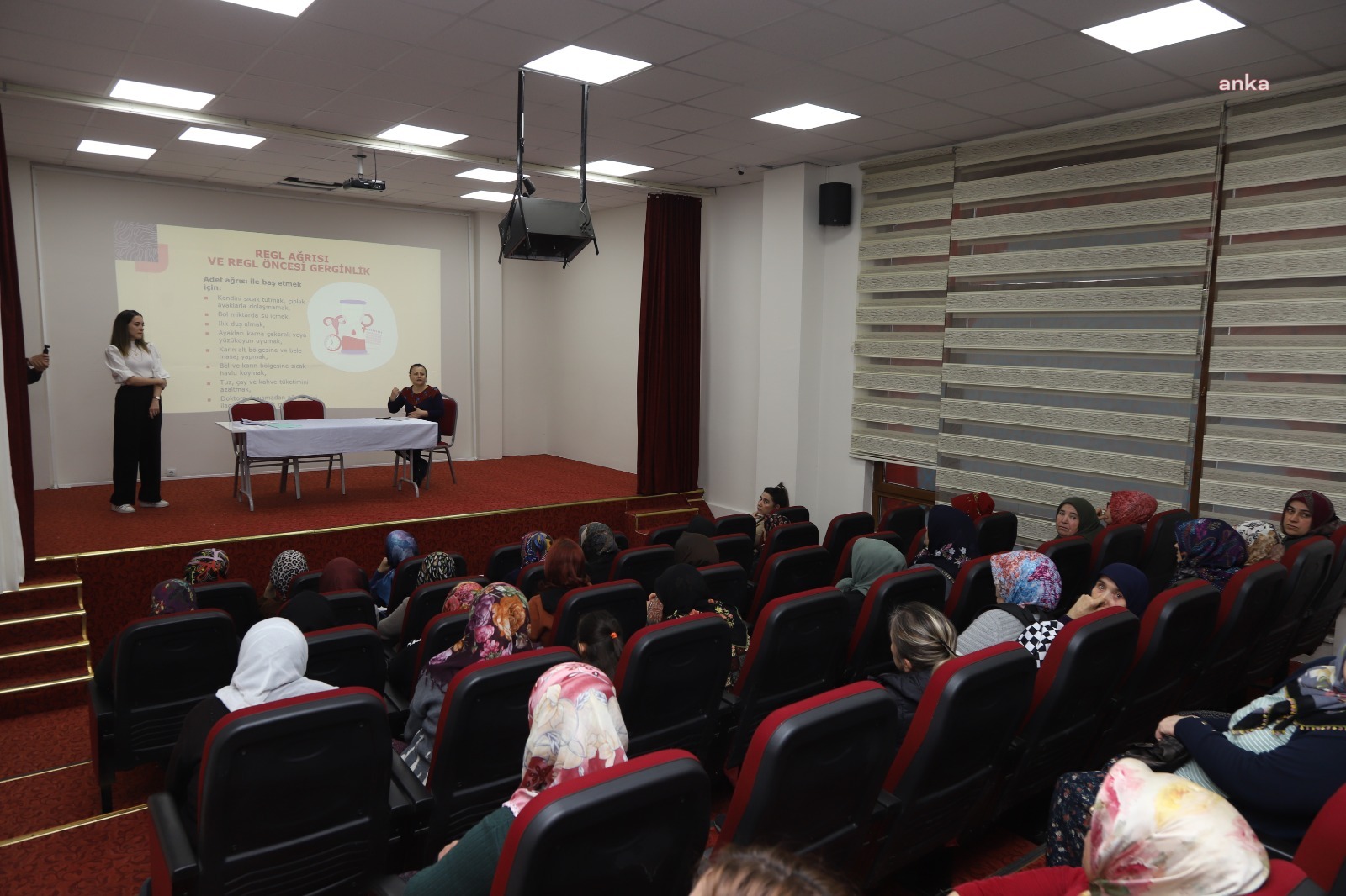 ESKİŞEHİR BÜYÜKŞEHİR’DEN MİHALIÇÇIK’TA, ‘KADIN SAĞLIĞI VE İLETİŞİM’ SEMİNERİ