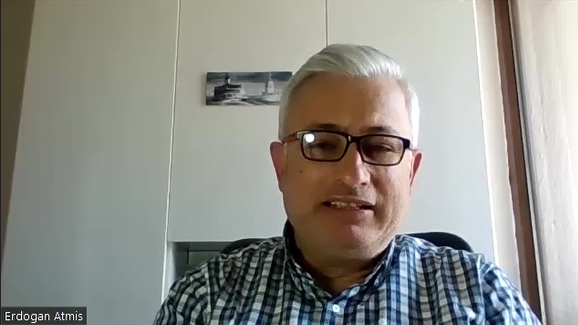 PROF. DR. ATMIŞ: “3 HEKTARDAN KÜÇÜK ALANLARI ORMAN KAPSAMINDAN ÇIKARARAK YÜZDE 6’YA KADAR OLAN YAPILAŞMAYI YÜZDE 90’A ÇIKARDILAR”