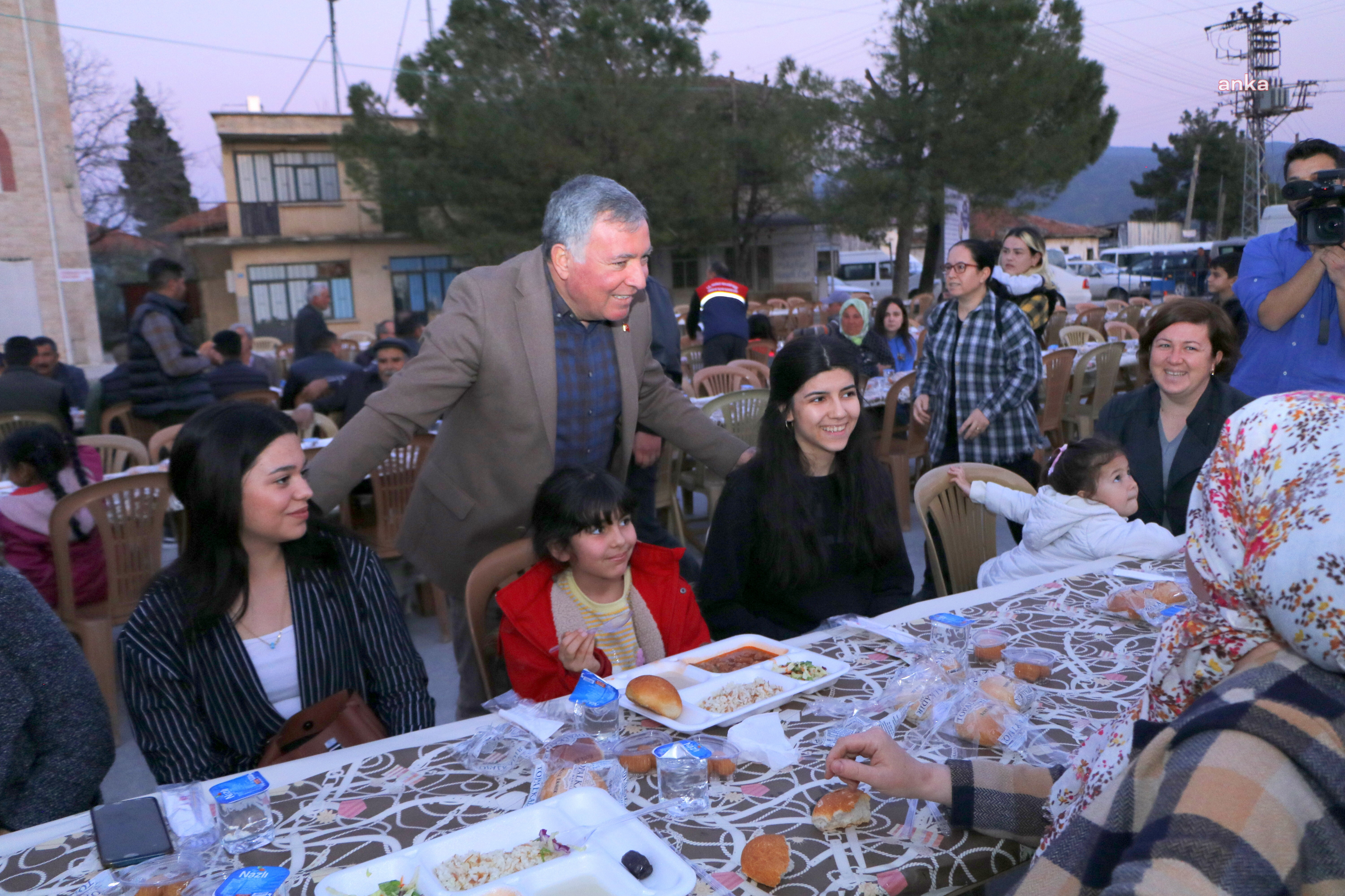 HONAZ BELEDİYESİ’NİN İFTAR SOFRASI KOCABAŞ’TA KURULDU