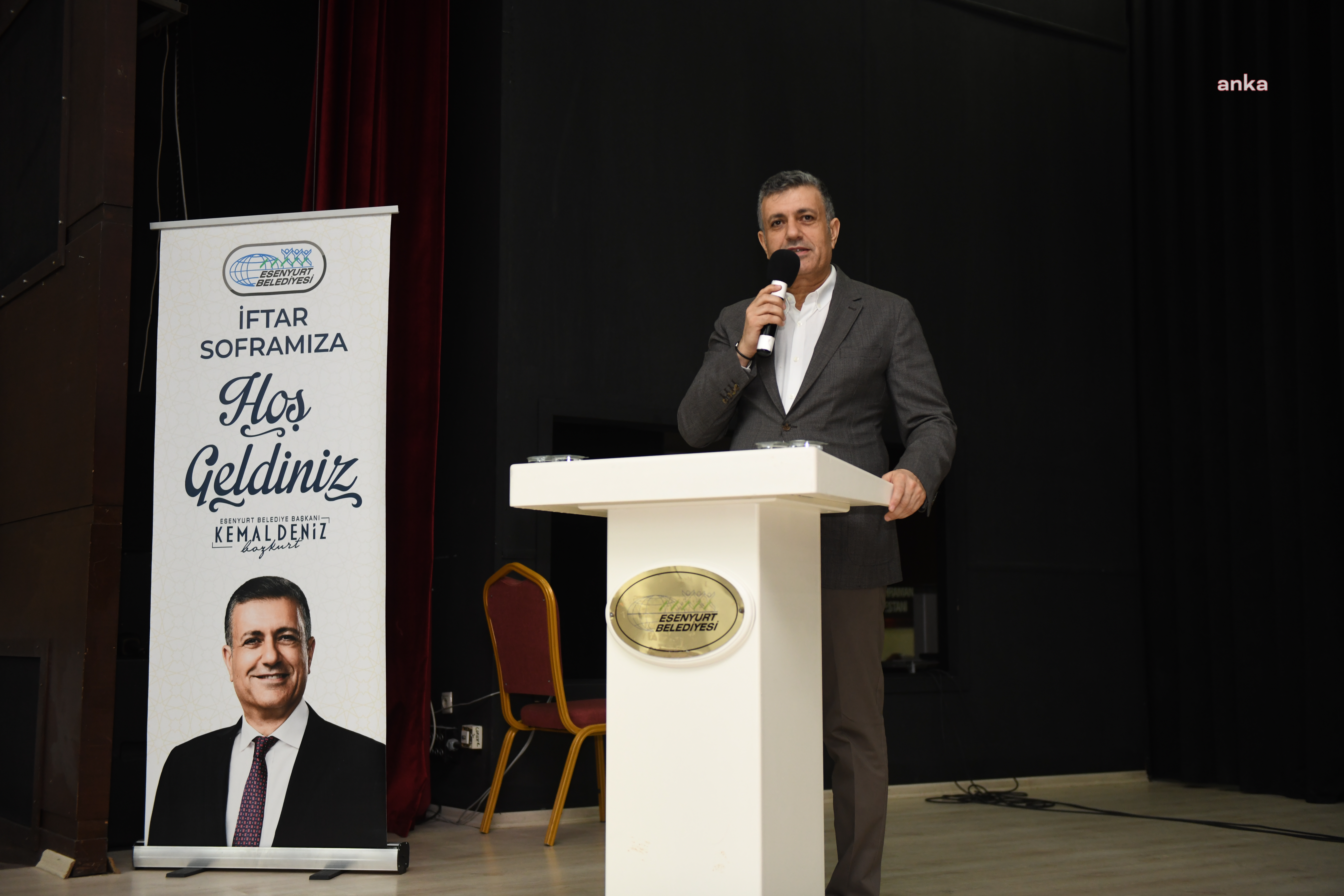ESENYURT BELEDİYE BAŞKANI BOZKURT, KENT BİLEŞENLERİYLE İFTAR PROGRAMINDA BULUŞTU