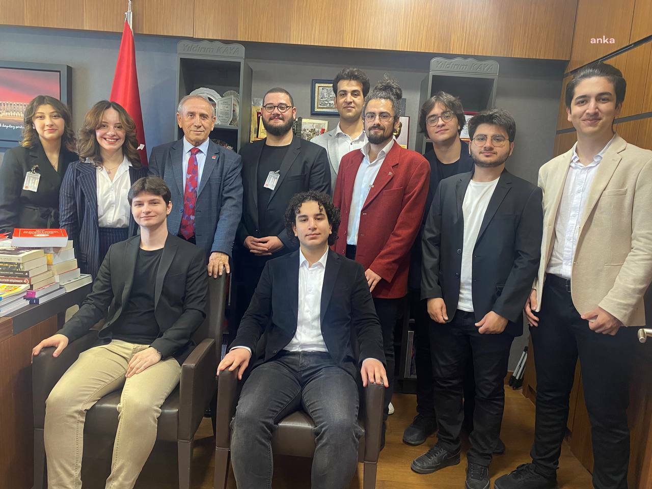 YILDIRIM KAYA'DAN GENÇLERE: "NE YURT SORUNUNUZ NE DE BURS SORUNUNUZ OLMAYAN BİR TÜRKİYE’Yİ EL BİRLİĞİ İLE YARATACAĞIZ"
