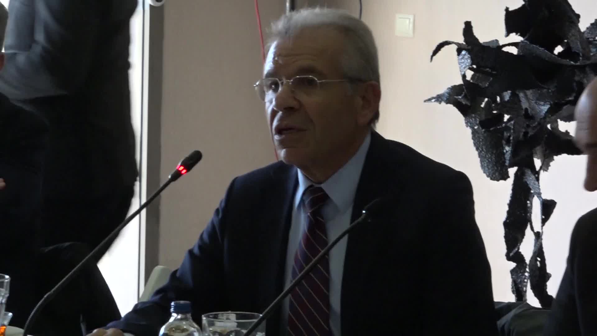 TUNÇ SOYER: İZMİR, YENİ BİR MARKA KAZANDI