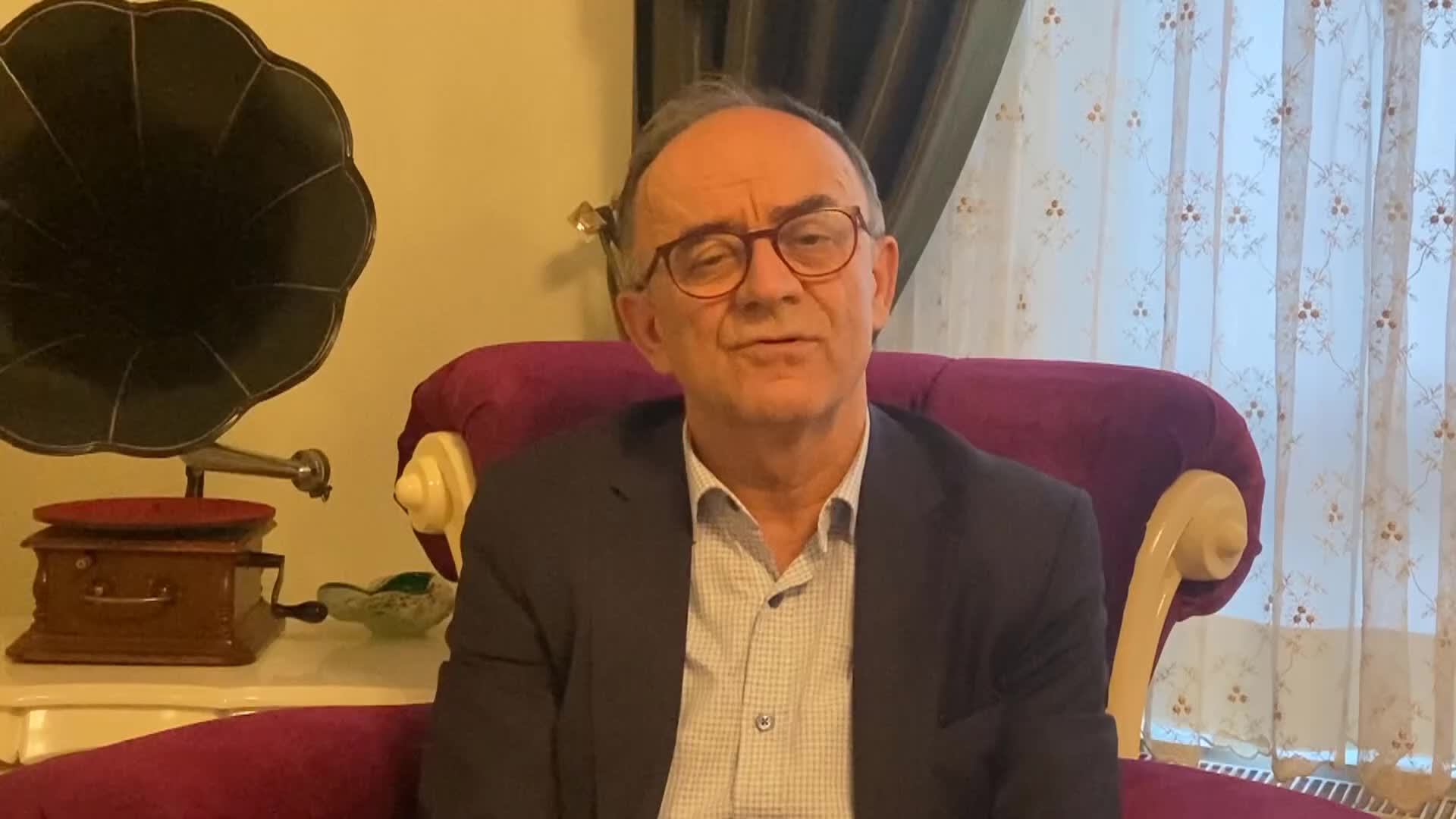 YÜKSEK İHTİSAS ÜNİVERSİTESİ REKTÖRÜ MUSTAFA PAÇ: "EROL USTA HEM TİVAK’I HEM DE MÜTEVELLİ HEYETİNİ USULSÜZCE ELE GEÇİRDİ"... EROL USTA: "BEYAN ETTİĞİ İDDİALAR GERÇEK DIŞIDIR"