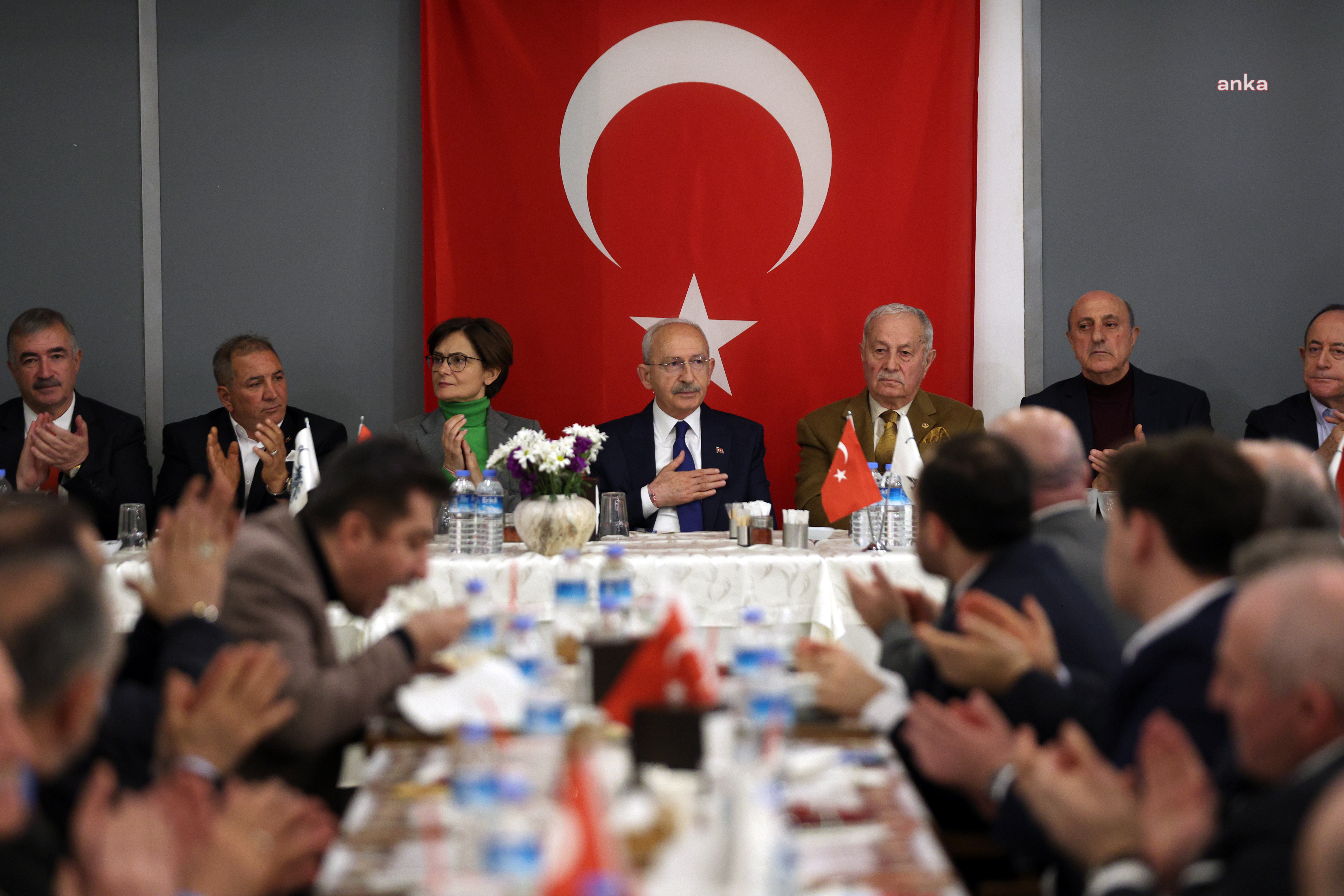 KILIÇDAROĞLU, İFTARDA ESKİ ADALET BAKANI İSMAİL MÜFTÜOĞLU İLE BİR ARAYA GELDİ