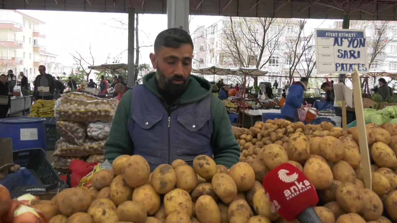 BAĞ-KUR PRİMİNİ YATIRAMAYAN ESNAF, EMEKLİLİĞİ HAYAL OLARAK GÖRÜYOR: "BİZ KARNIMIZI DOYURAMIYORUZ, NE BAĞ-KUR'U”