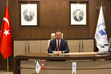 YÖK PAMUKKALE ÜNİVERSİTESİ REKTÖRÜ HÜSEYİN BAĞ'I GÖREVİNDEN UZAKLAŞTIRDI