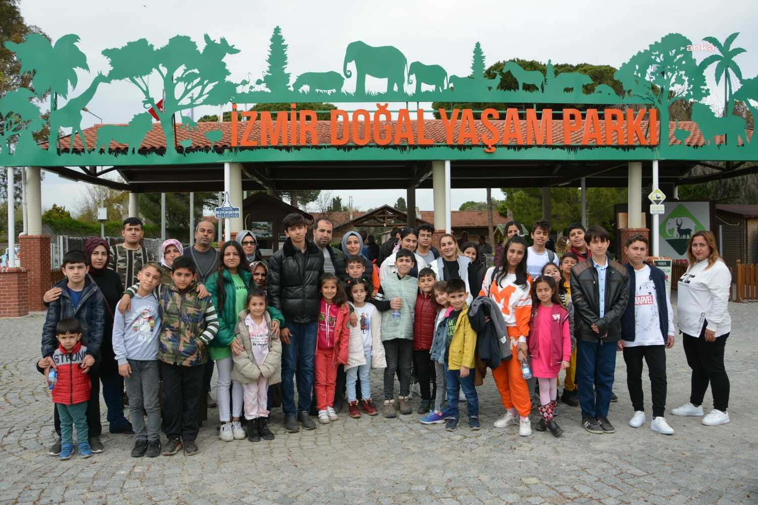 TORBALI BELEDİYESİ DEPREMZEDE ÇOCUKLAR İÇİN GEZİ DÜZENLEDİ