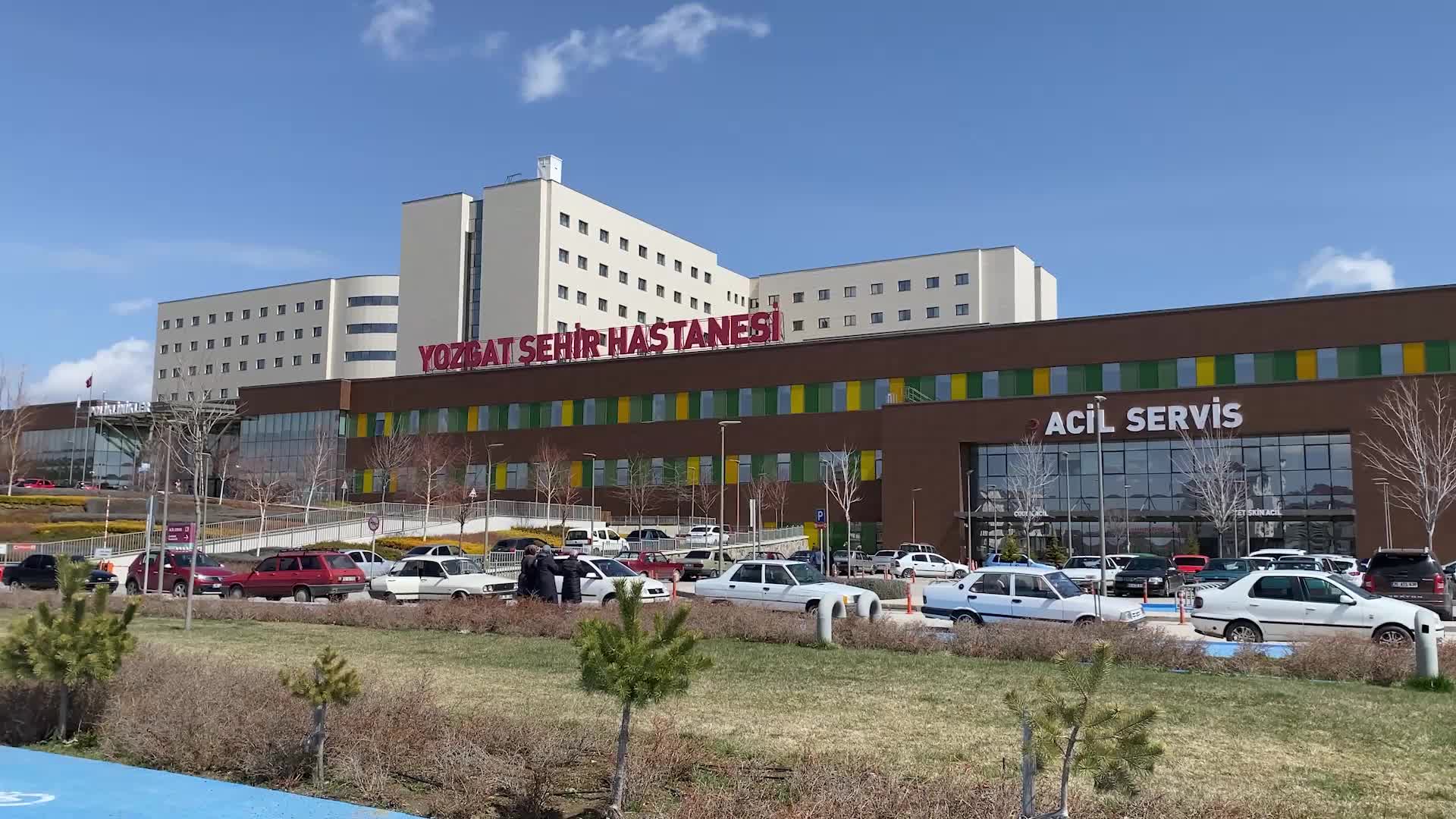 YOZGAT ŞEHİR HASTANESİ DİYETİSYENİ ÜNSAL: "TATLI TÜKETİMİ HAFTADA İKİ KEZ İLE SINIRLANDIRILMALI"