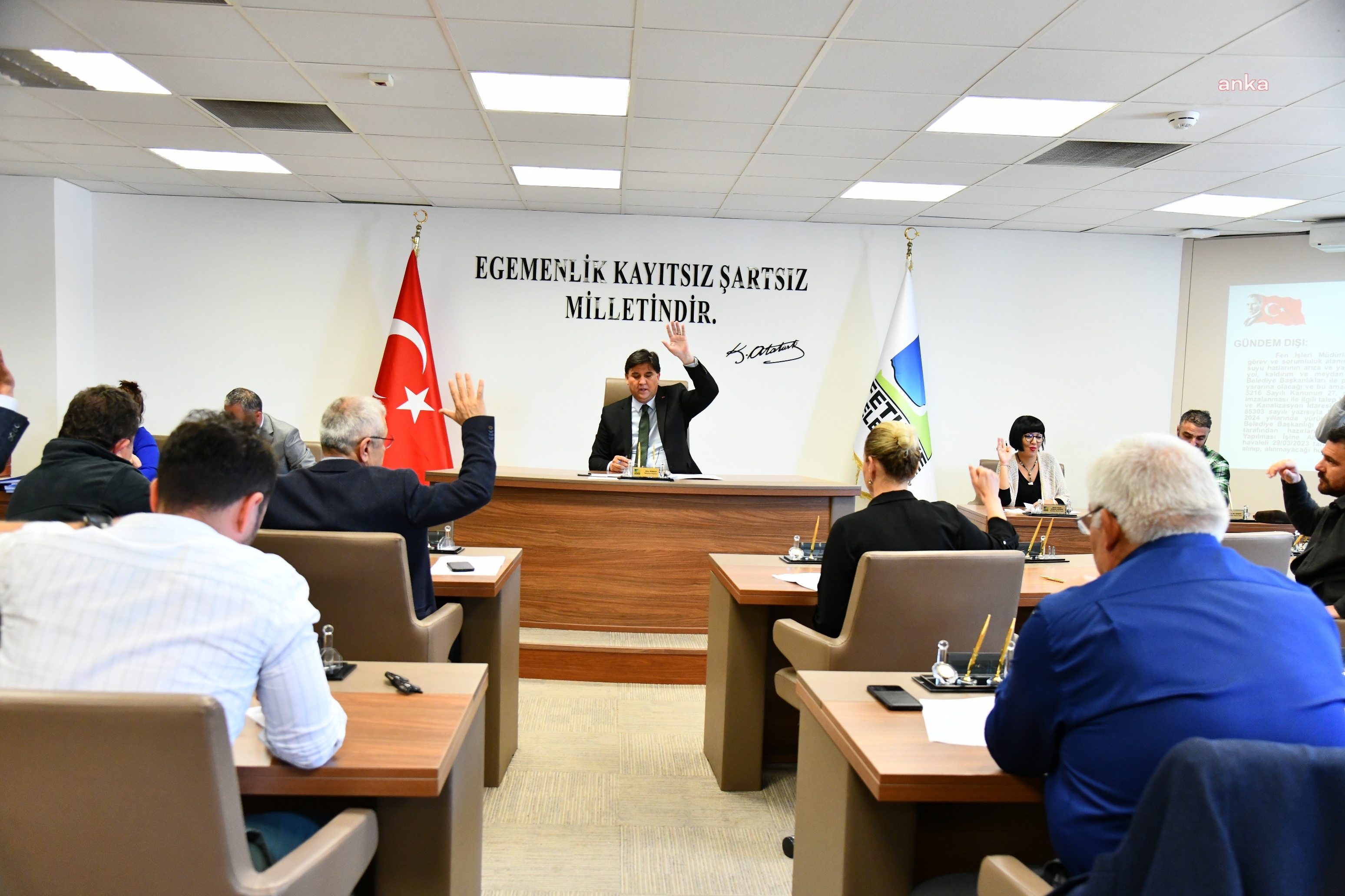 FETHİYE BELEDİYE MECLİSİ’NDE 2022 YILI FAALİYET RAPORU OYÇOKLUĞUYLA KABUL EDİLDİ