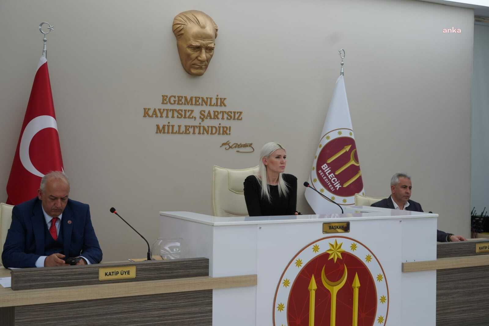 BİLECİK BELEDİYESİ NİSAN AYI MECLİS TOPLANTISI BAŞKANVEKİLİ SUBAŞI BAŞKANLIĞINDA YAPILDI