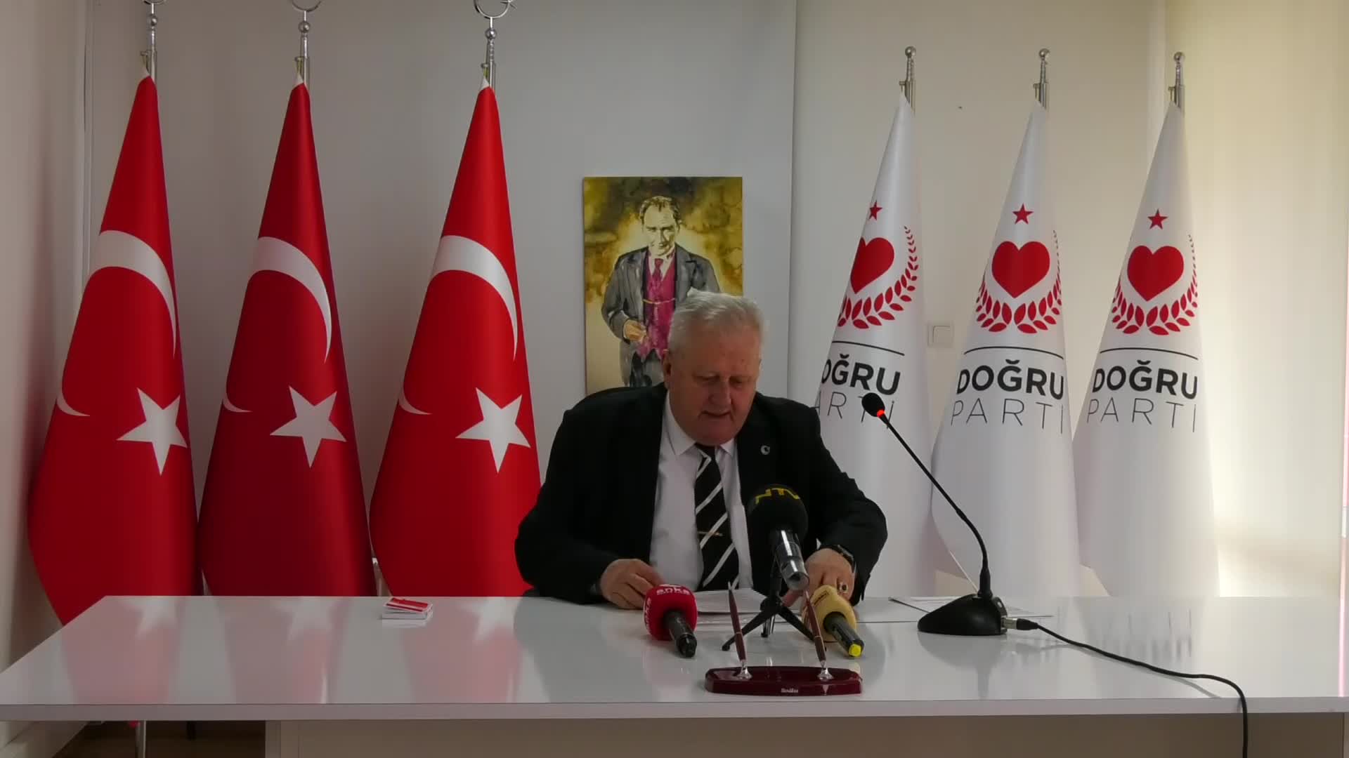 RİFAT SERDAROĞLU: “MUHALEFET PARTİLERİNİN SEÇİM VE SANDIK GÜVENLİĞİ KONUSUNDA GÜÇLERİNİ BİRLEŞTİRMELERİ LAZIM"