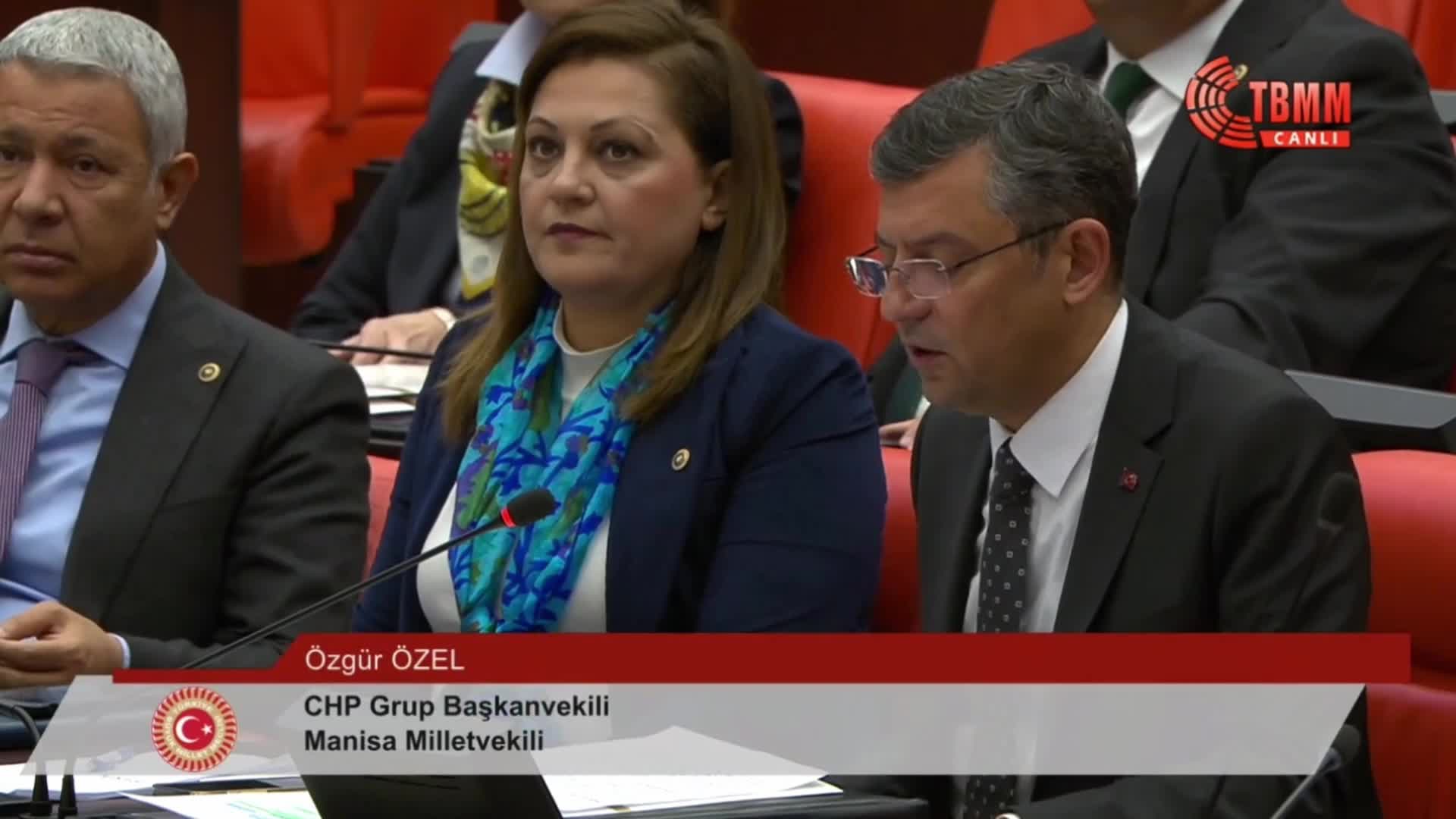 ÖZGÜR ÖZEL: STAJ MAĞDURLARINI DUYMADAN, EYT’DEKİ ADALETSİZLİĞİ GÖRMEDEN, İNTİBAK ÇIKARIP EŞİTSİZLİĞİ ÇÖZMEDEN BU MECLİS’İN SEÇİME GİTMESİ DOĞRU DEĞİLDİR. 14 MAYIS’TA GELECEĞİZ, BUNLARIN HEPSİNİ BİZ ÇÖZECEĞİZ