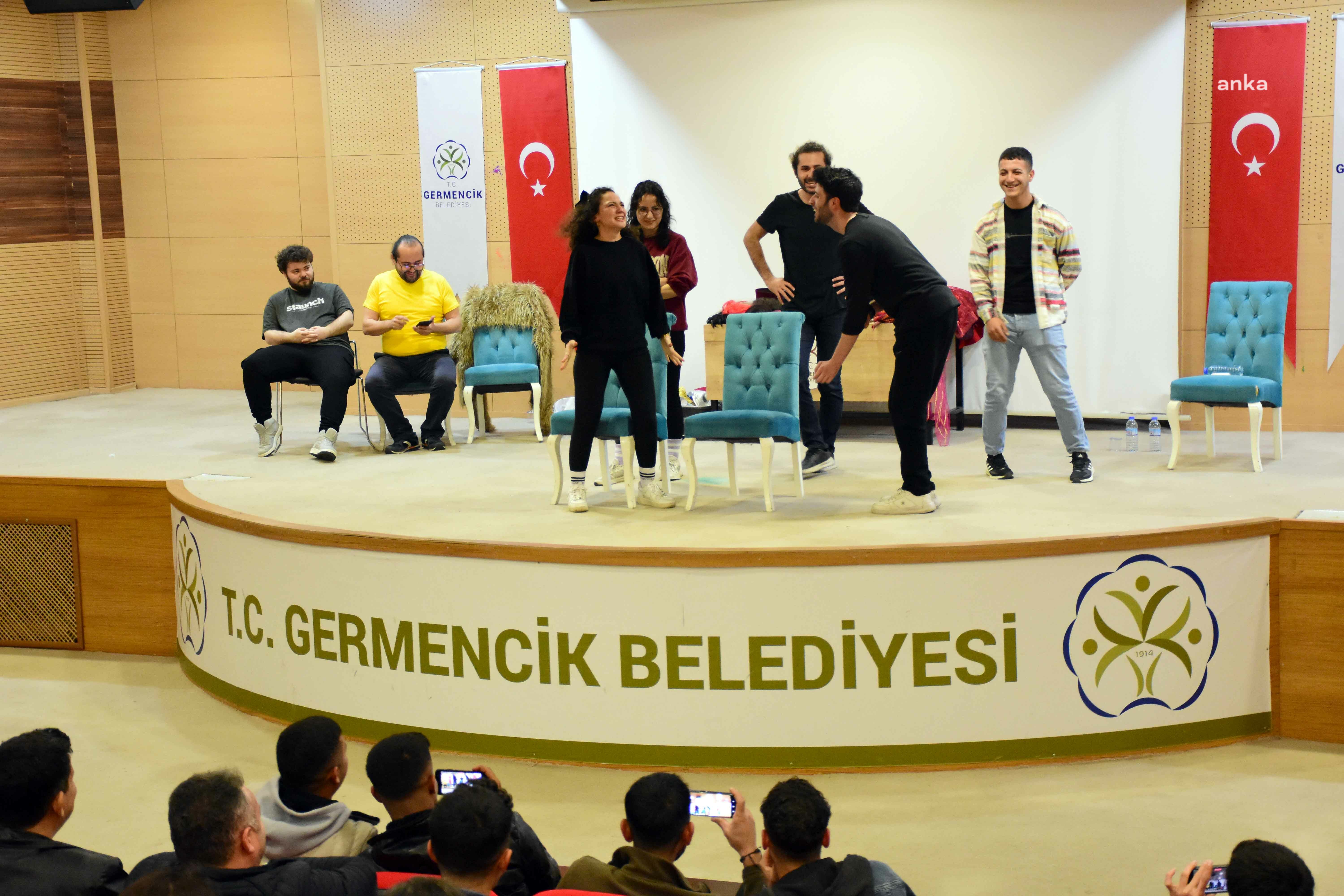 GERMENCİK’TE DOĞAÇLAMA TİYATRO GÖSTERİSİ DÜZENLENDİ