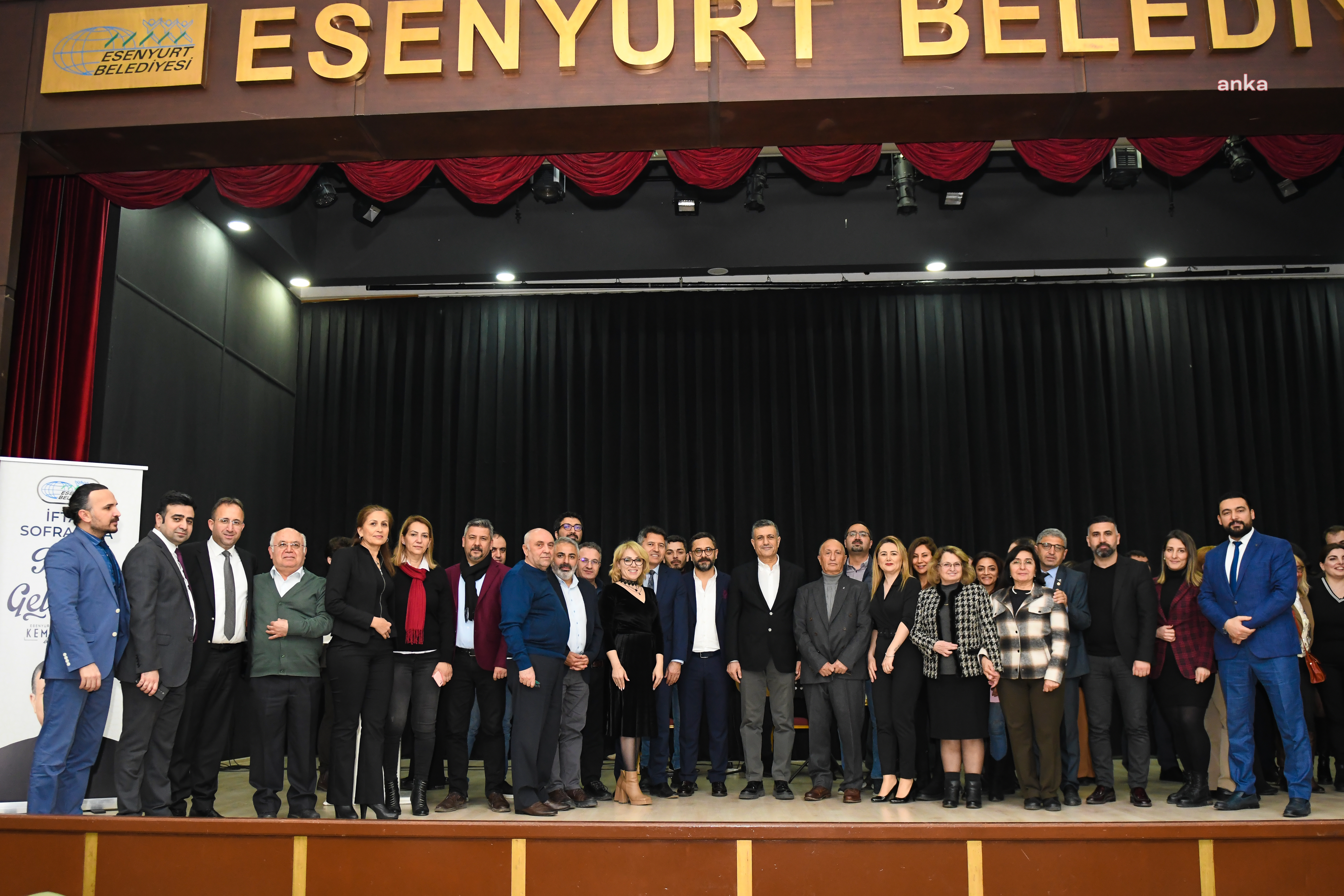 ESENYURT BELEDİYE BAŞKANI BOZKURT, SMMM ÜYELERİ VE HUKUKÇULARLA İFTARDA BULUŞTU