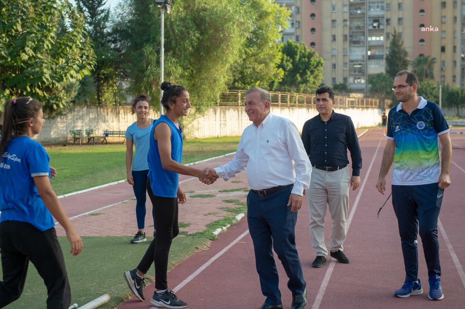 SEYHAN BELEDİYE BAŞKANI AKAY: “ÖNCELİĞİMİZ BAŞARILI SPORCULAR YETİŞTİRMEK”