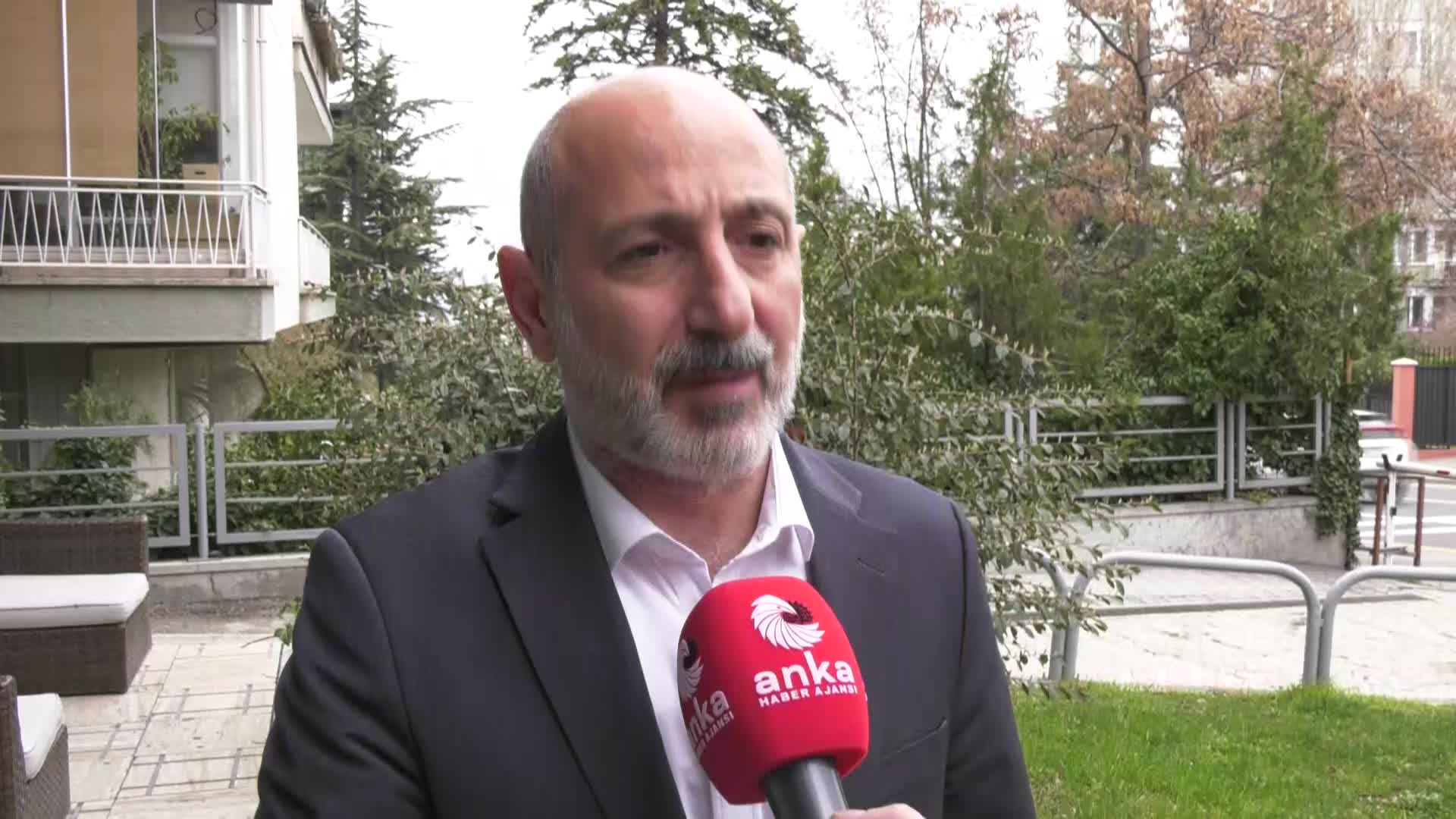 ALİ ÖZTUNÇ: “İKİ AY İÇERİSİNDE EĞER KENDİ DEPREM BÖLGESİNE TUVALET ÜRETİP GÖNDEREMİYORSA YAZIK YA. BÖYLE HÜKÜMET Mİ OLUR”