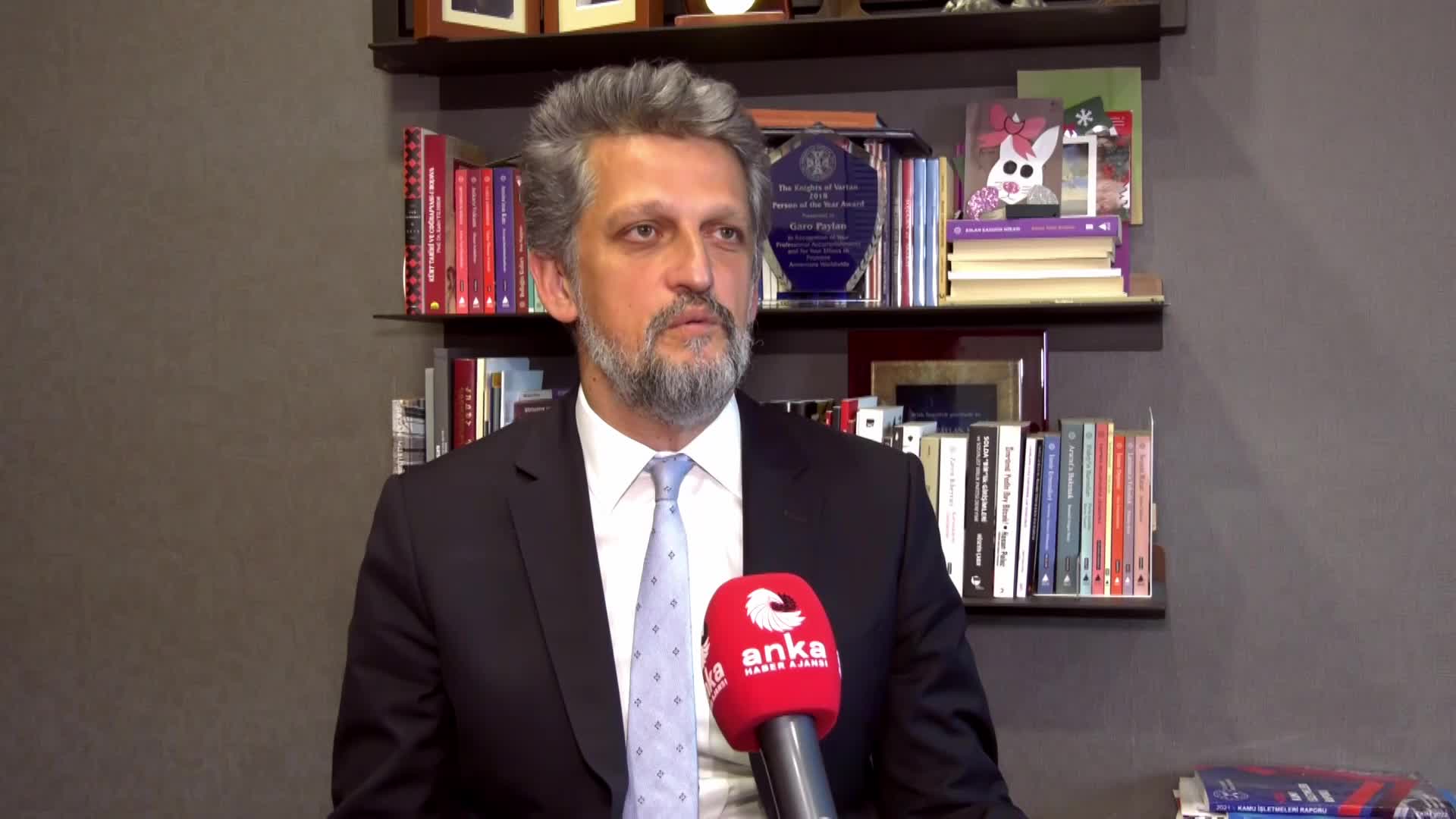 GARO PAYLAN: "MİLLETİN DERTLERİ İÇİN YÜZLERCE KANUN TEKLİFİ VERDİK, GÜNDEME DAHİ ALINMADI, AKP VE MHP’Lİ MİLLETVEKİLLERİ DE SARAYDAN GELEN FERMANLARA YALNIZCA EL KALDIRDILAR”