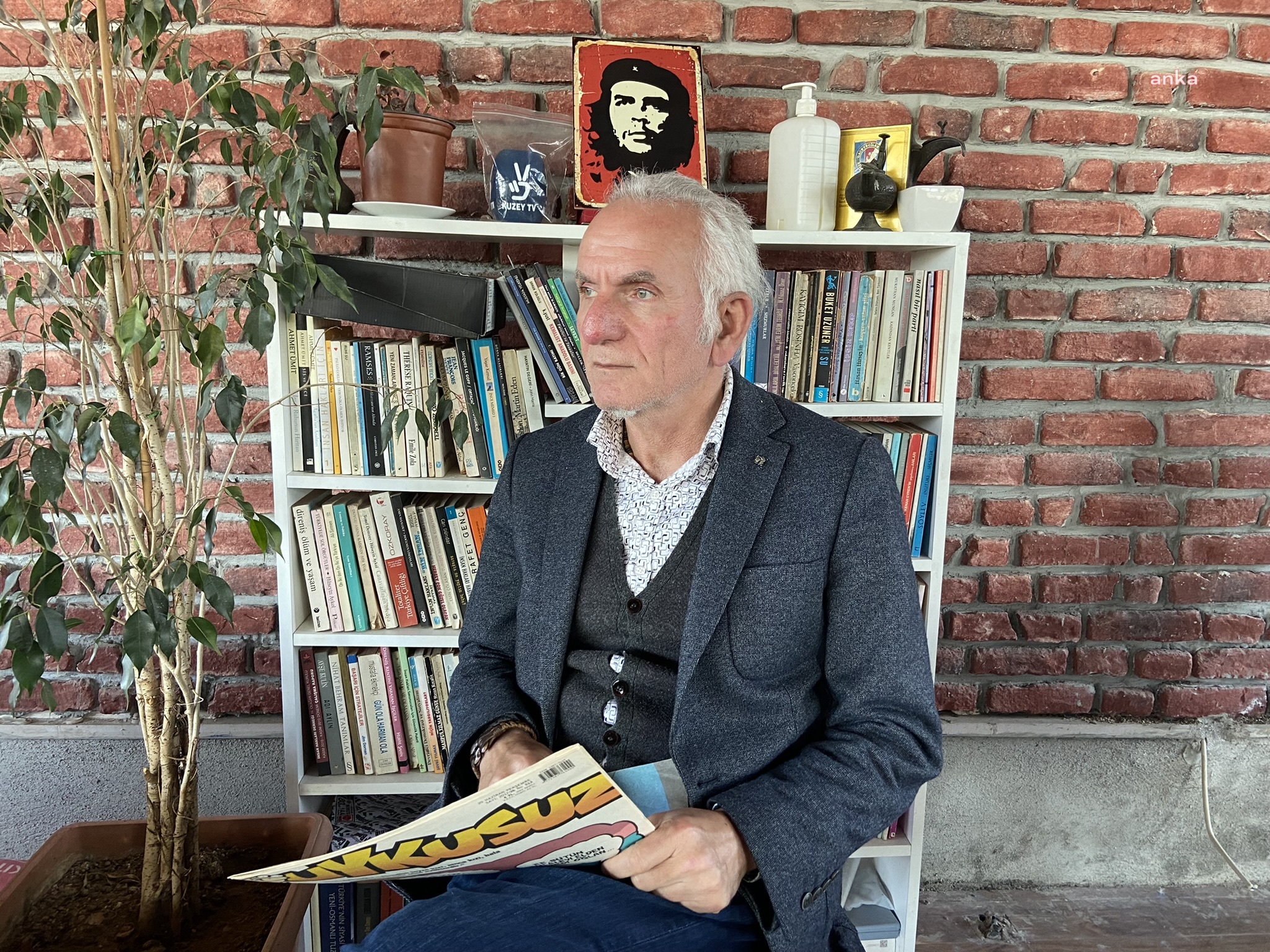 ÇAĞDAŞ GAZETECİLER DERNEĞİ RİZE ŞUBESİ BAŞKANLIĞI'NA GENÇAĞA KARAFAZLI YENİDEN SEÇİLDİ