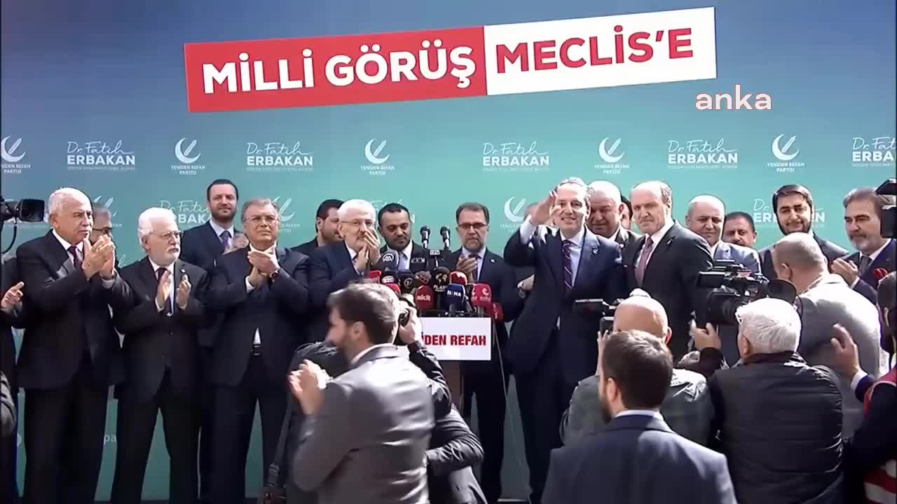 6284 SAYILI KANUNA KARŞI ÇIKAN YENİDEN REFAH PARTİSİ’NİN 600 MİLLETVEKİLİ ADAYINDAN 45’İ KADIN
