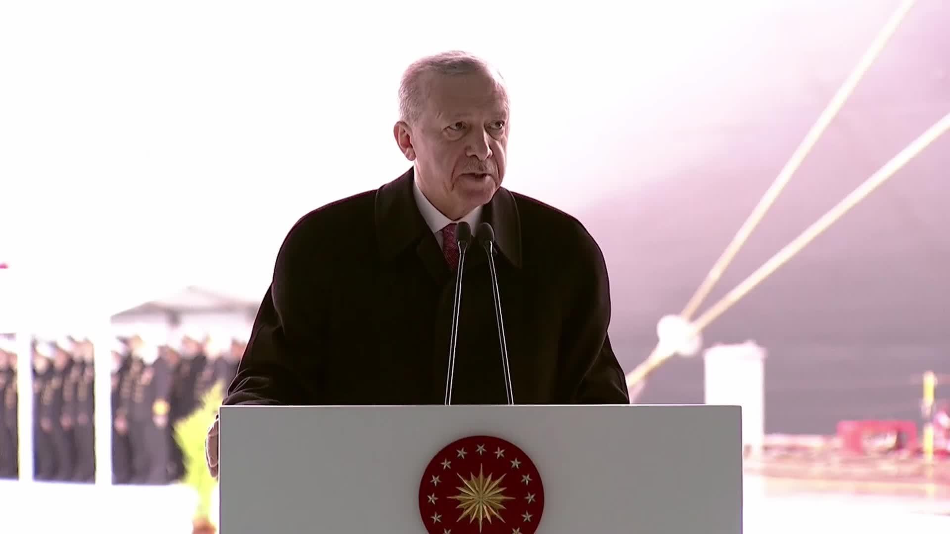 ERDOĞAN: TCG ANADOLU SAYESİNDE, OYUN DEĞİŞTİREN TEKNOLOJİLERE, SİSTEMLERE VE ÇÖZÜMLERE ÖNCÜLÜK EDEN BİR ÜLKE HÂLİNE GELECEĞİZ