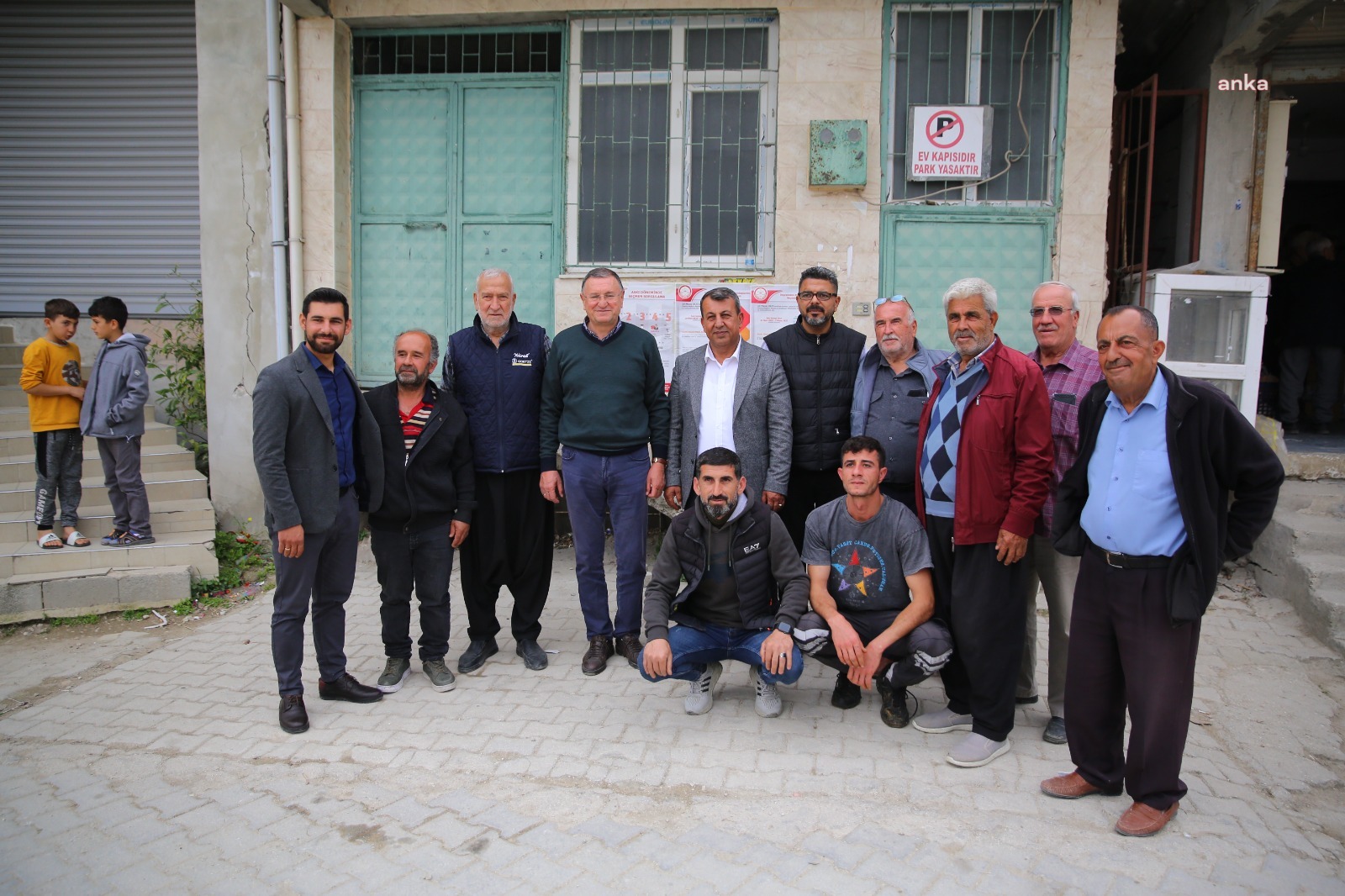 LÜTFÜ SAVAŞ, MAHALLE ZİYARETLERİNE ALTINÖZÜ İLE DEVAM ETTİ