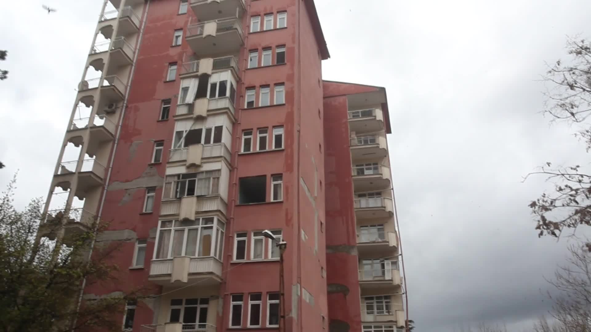 MALATYA'DA DEPREMZEDELERİN SU SAYAÇLARI ÇALINDI