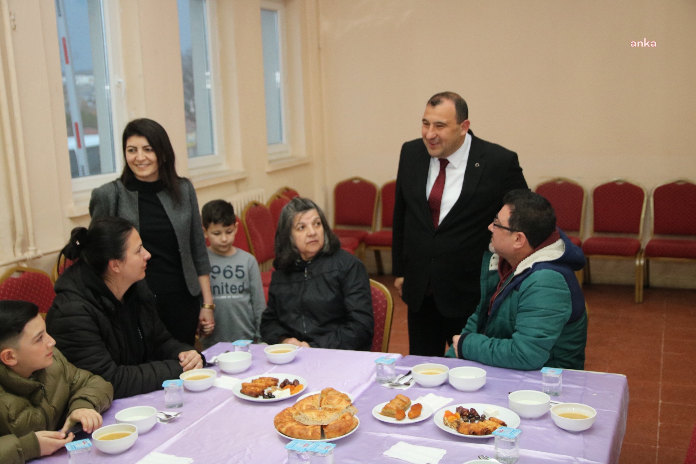 ELMADAĞ'DA ŞEHİT VE GAZİ AİLELERİ İFTAR YEMEĞİNDE BİR ARAYA GELDİ