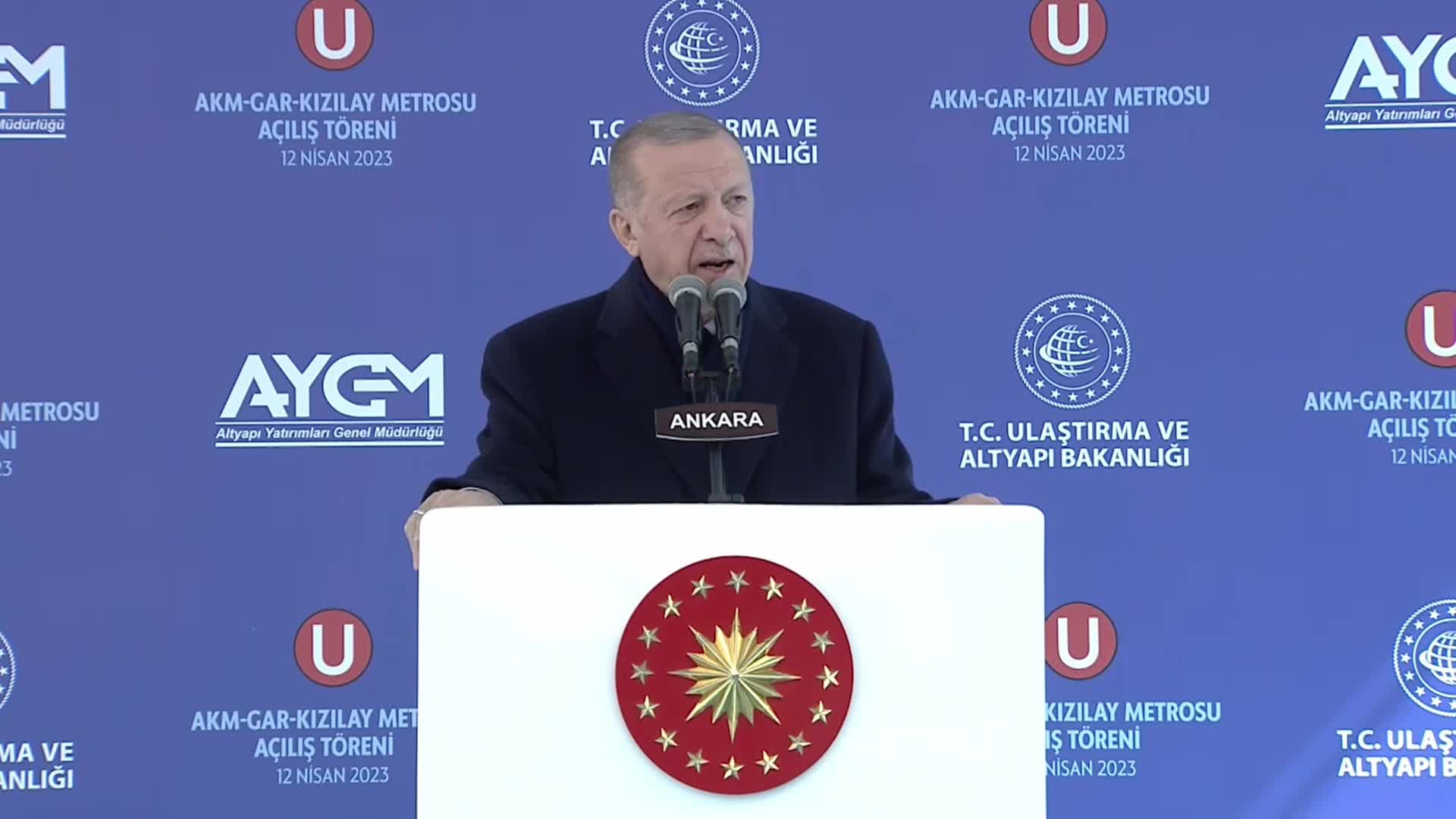 ERDOĞAN: NE BİZE NE RAKİBİMİZE GÖZÜ KAPALI OY VERMEYİN. HERKESİ KANTARINIZDA TARTIN, TERCİHİNİZİ ONA GÖRE YAPIN