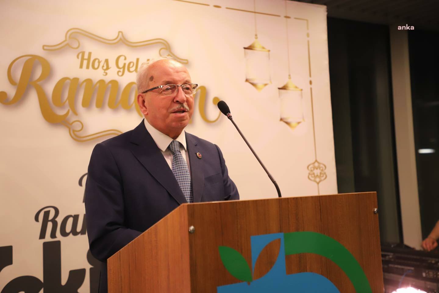 TEKİRDAĞ BÜYÜKŞEHİR BELEDİYE BAŞKANI ALBAYRAK, BELEDİYE MECLİS ÜYELERİYLE İFTARDA BULUŞTU