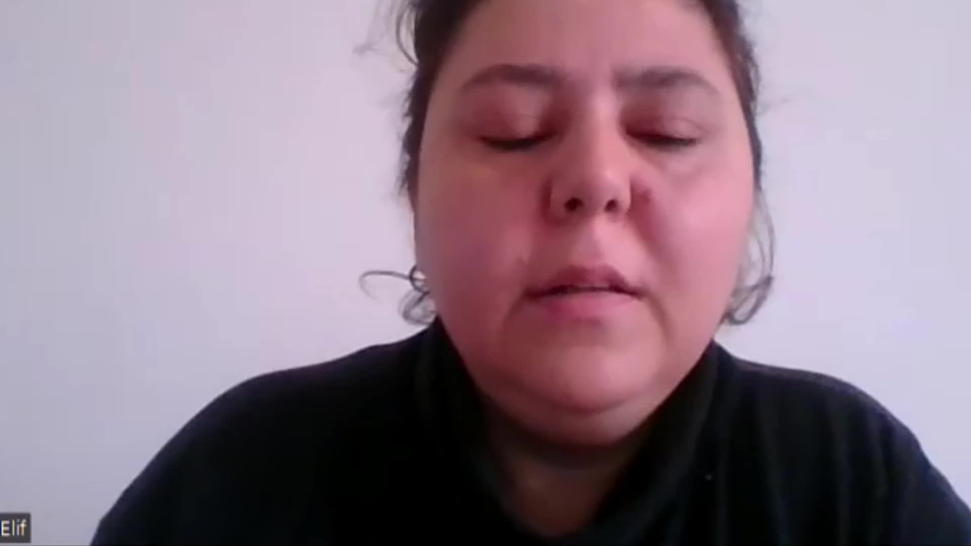 MOR ÇATI GÖNÜLLÜSÜ ELİF BİLGİÇ: KORUMA ALTINDAKİ KADINLARIN İSİMLERİNİN SEÇMEN LİSTELERİNDE GİZLENECEK OLMASI ANLAMLI, AMA YETERLİ DEĞİL