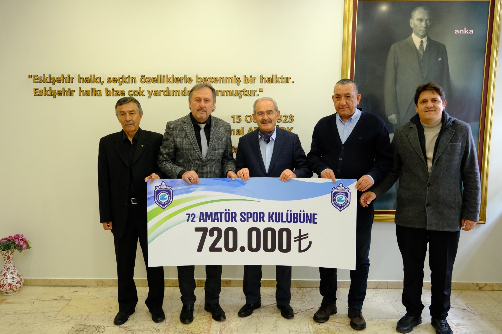 ESKİŞEHİR BÜYÜKŞEHİR BELEDİYESİ'NDEN AMATÖR SPORA NAKDİ DESTEK