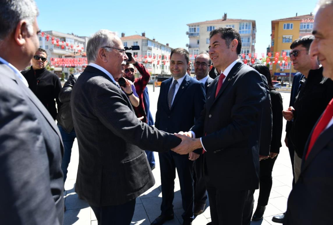 SİNAN OĞAN, ÇANAKKALE BELEDİYE BAŞKANI GÖKHAN’I ZİYARET ETTİ