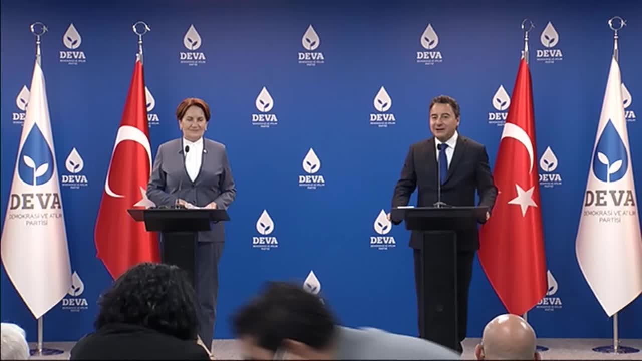 AKŞENER VE BABACAN’DAN ORTAK BASIN TOPLANTISI: SORUNLAR BÜYÜYOR, ÇALIŞMAK ZORUNDAYIZ