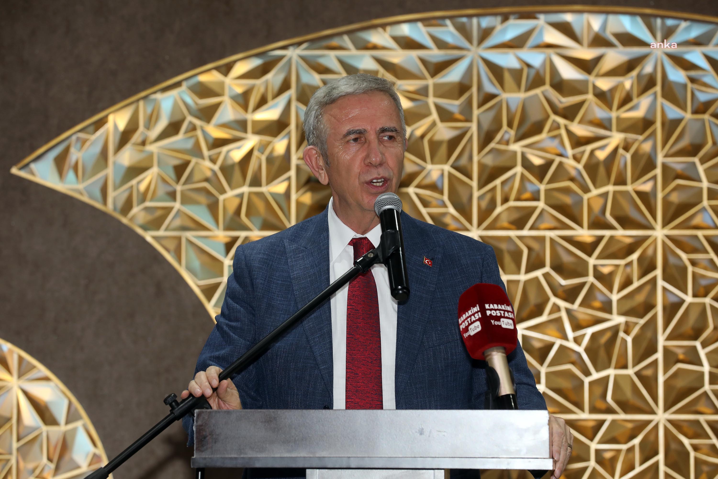NEVŞEHİRLİLER, YENİMAHALLE’DE MANSUR YAVAŞ'IN KATILIMIYLA DÜZENLENEN İFTAR PROGRAMINDA BİR ARAYA GELDİ