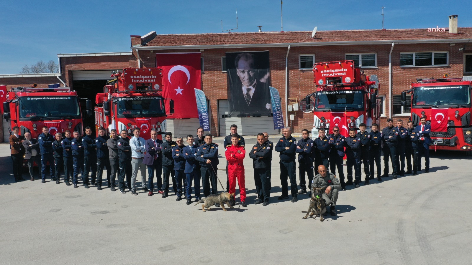 ESKİŞEHİR BÜYÜKŞEHİR BELEDİYESİ İTFAİYESİ, OLASI AFETLERE KARŞI ENVANTERİNİ GÜÇLENDİRİYOR