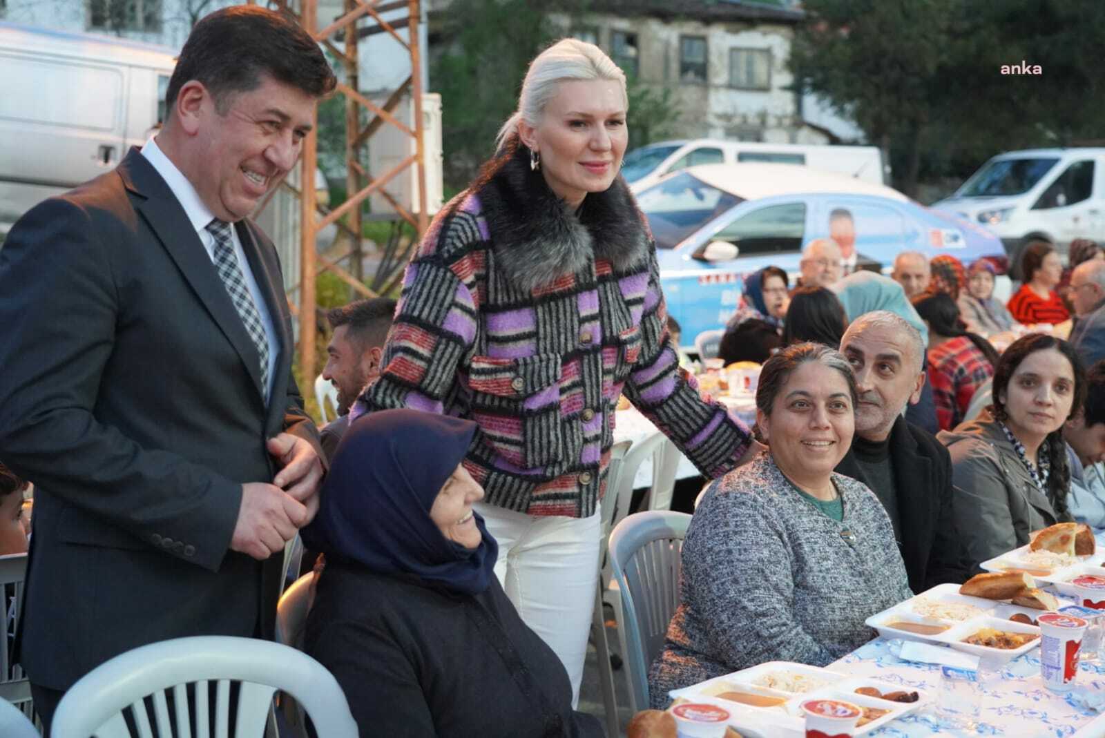 CHP BİLECİK MİLLETVEKİLİ TÜZÜN VE BELEDİYE BAŞKANVEKİLİ SUBAŞI, AŞAĞIKÖY SAKİNLERİYLE İFTAR YAPTI