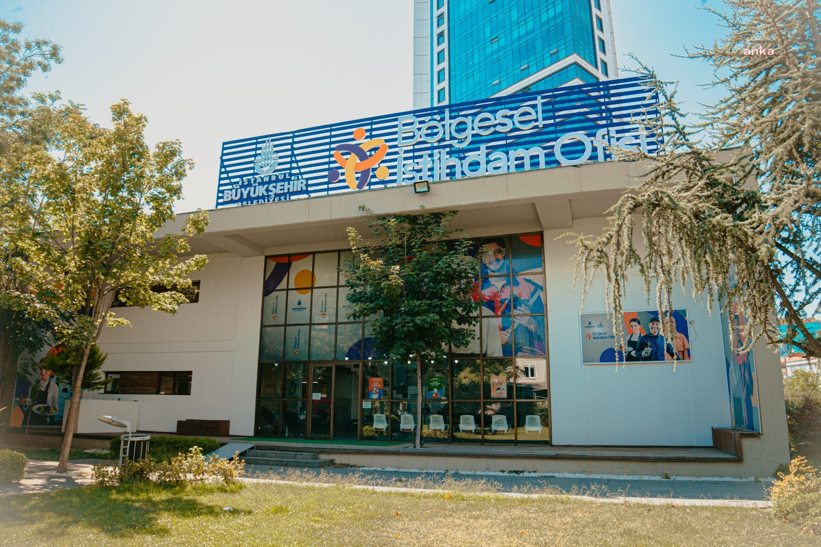 İBB'NİN BÖLGESEL İSTİHDAM OFİSLERİN’DEN 100 BİN KİŞİYE İSTİHDAM