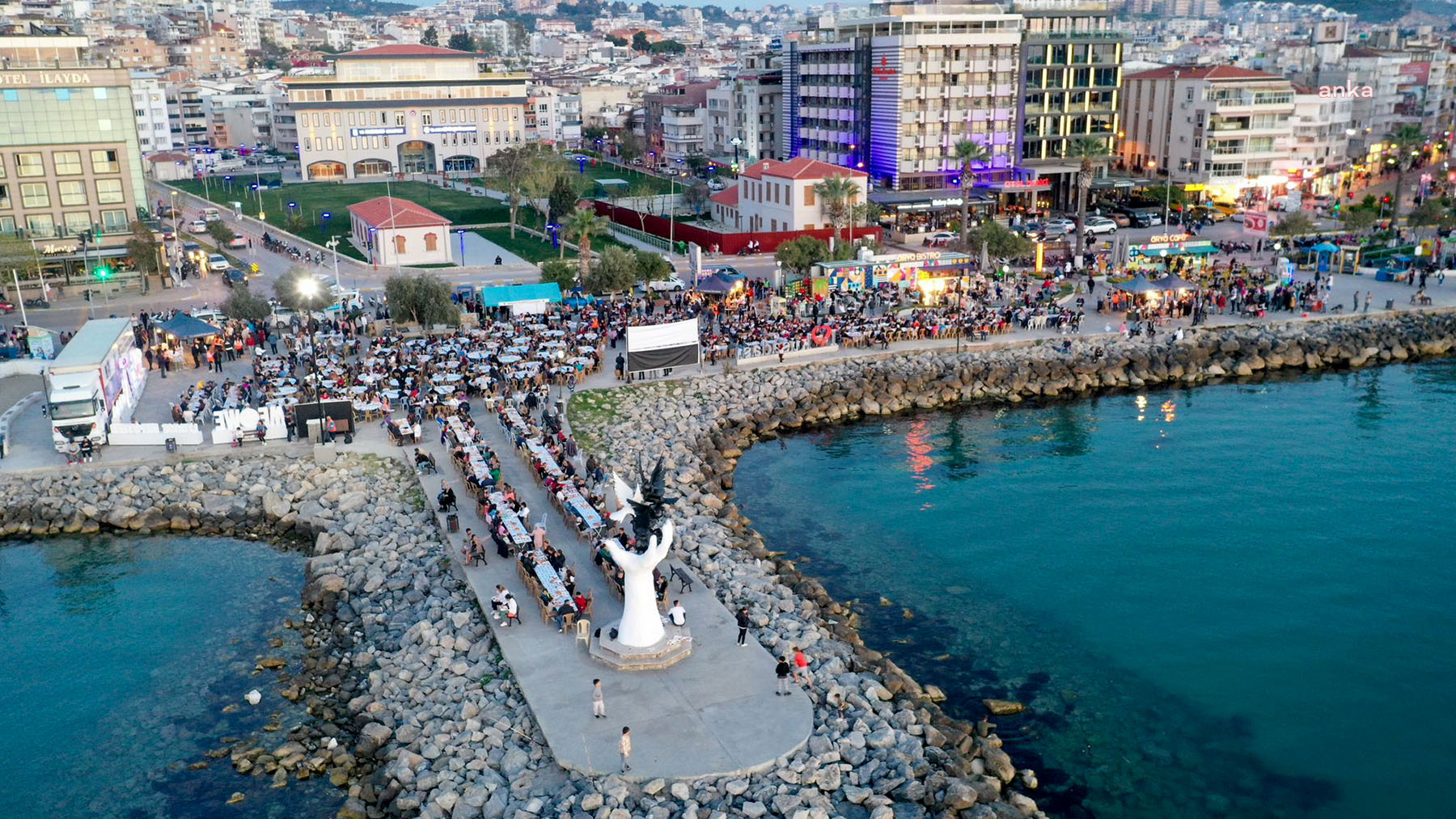 KUŞADASI BELEDİYESİ'NDEN KADİR GECESİ’NE ÖZEL İFTAR PROGRAMI