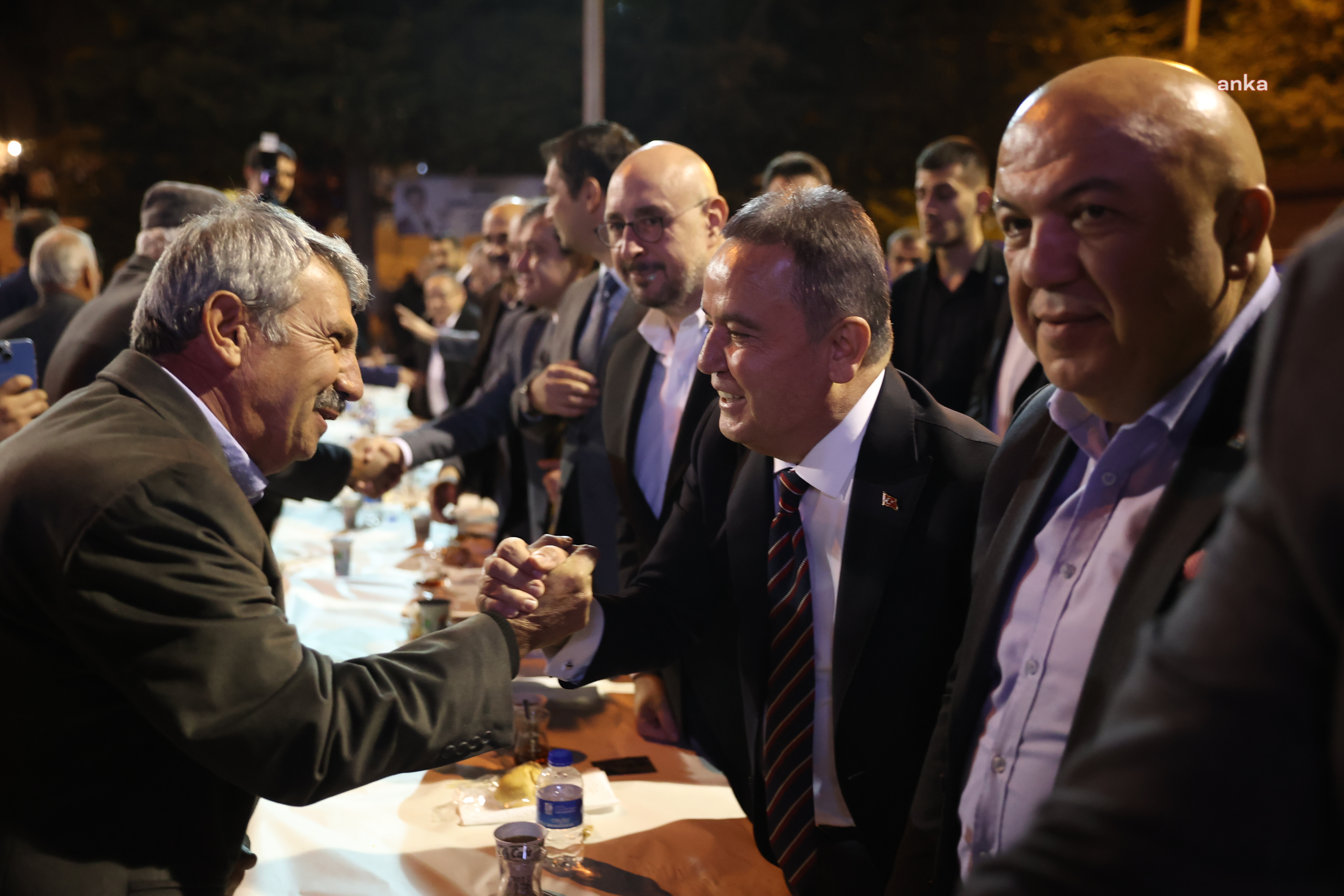ANTALYA BÜYÜKŞEHİR BELEDİYE BAŞKANI BÖCEK, KADİR GECESİ’NDE ELMALILI YURTTAŞLARLA BULUŞTU