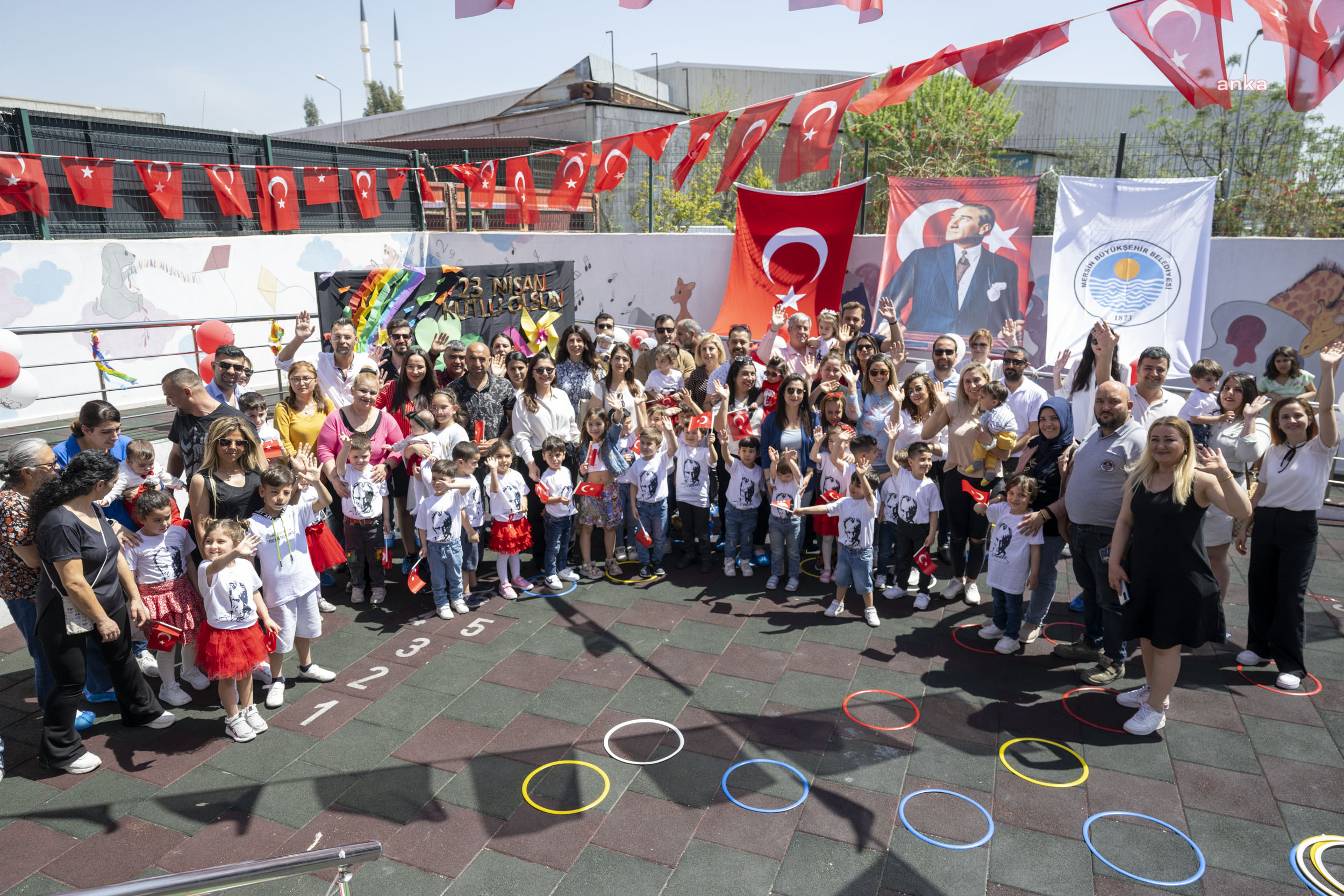 MERSİN BÜYÜKŞEHİR’İN ÇOCUK GELİŞİM MERKEZLERİNDE 23 NİSAN COŞKUSU
