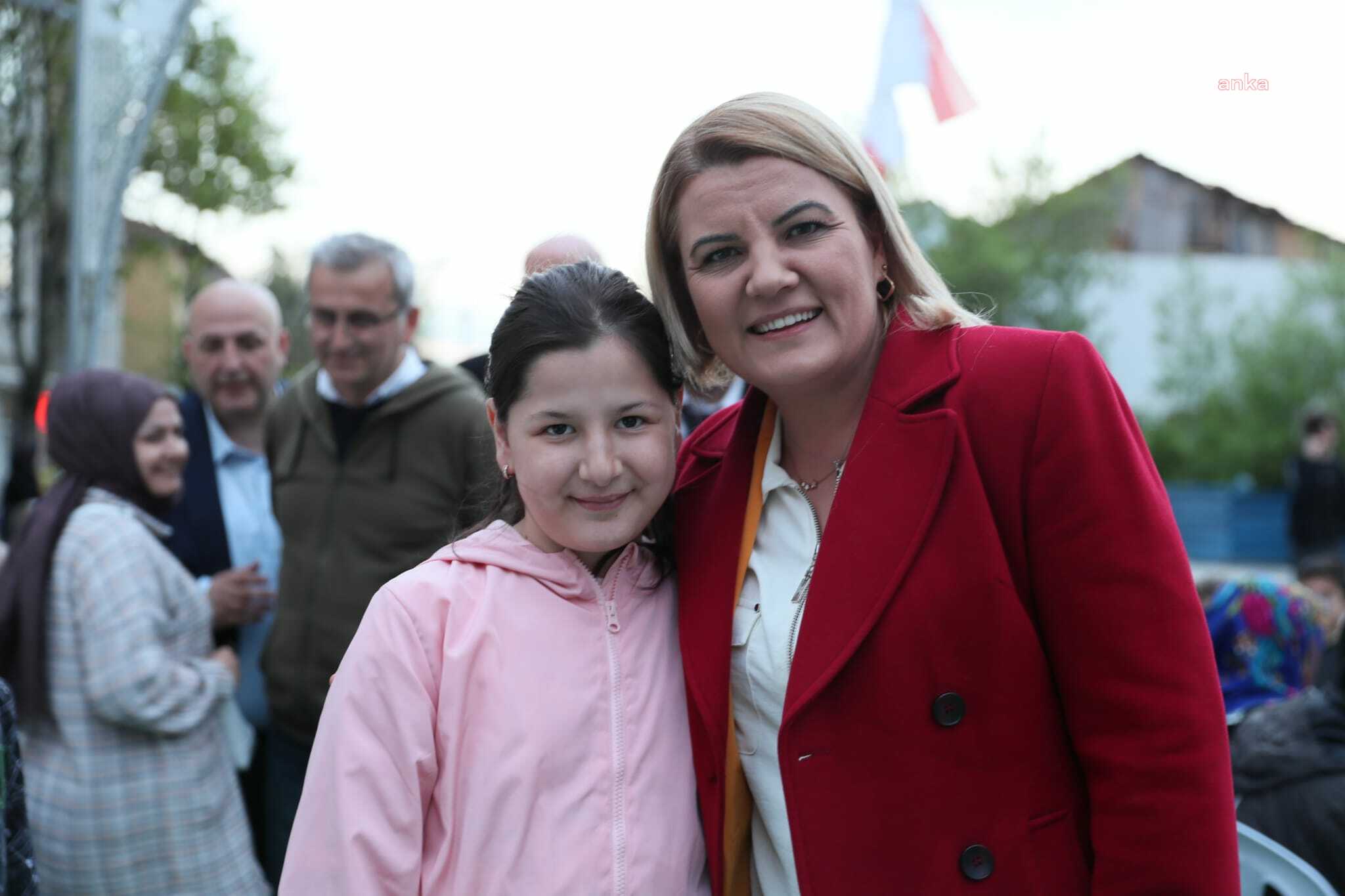 İZMİT BELEDİYE BAŞKANI HÜRRİYET, ALİKAHYALILARLA İFTARDA BULUŞTU