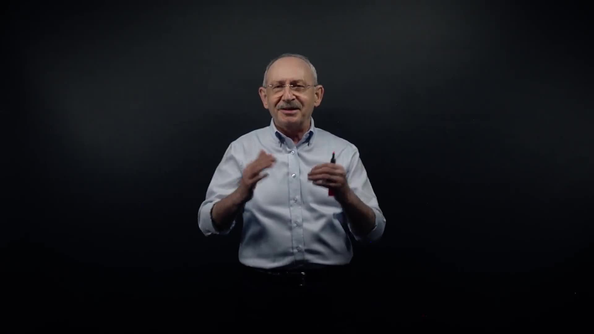 KILIÇDAROĞLU, "BAY KEMAL’İN TAHTASINDA" TARIM VE HAYVANCILIK ÖZEL EKONOMİ BÖLGELERİNİ ANLATTI: “5 YILDA 3 MİLYON 750 BİN BÜYÜKBAŞ, 7,5 MİLYON DA KÜÇÜKBAŞ ÜRETEREK ÇİFTÇİYE ÜCRETSİZ DAĞITACAĞIZ”
